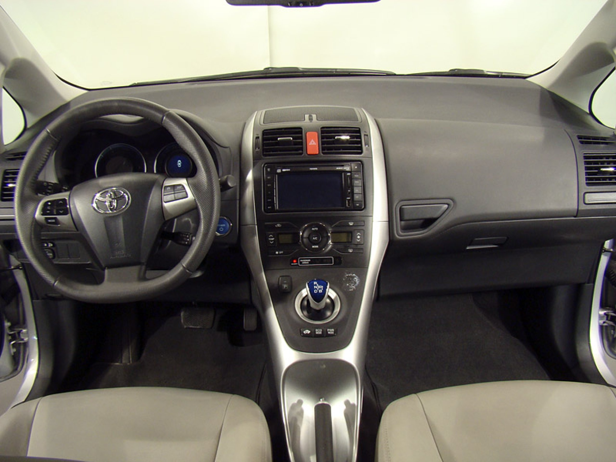 Foto Toyota Auris 17