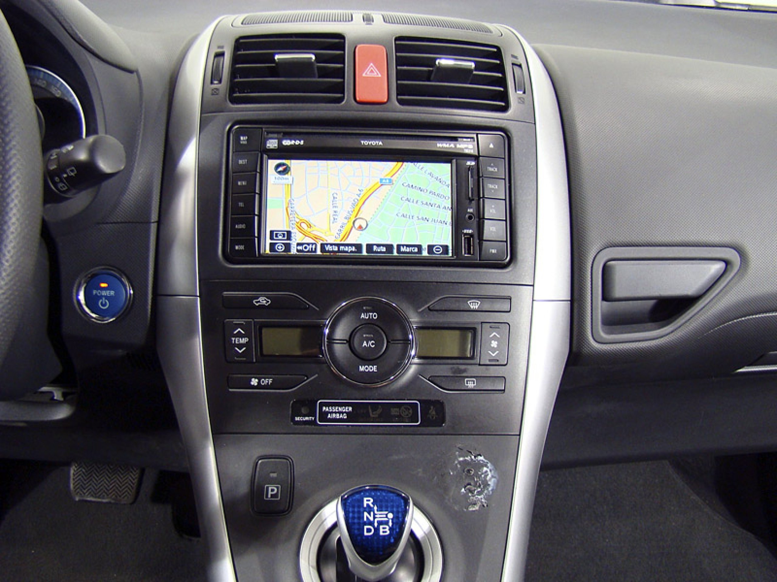 Foto Toyota Auris 21