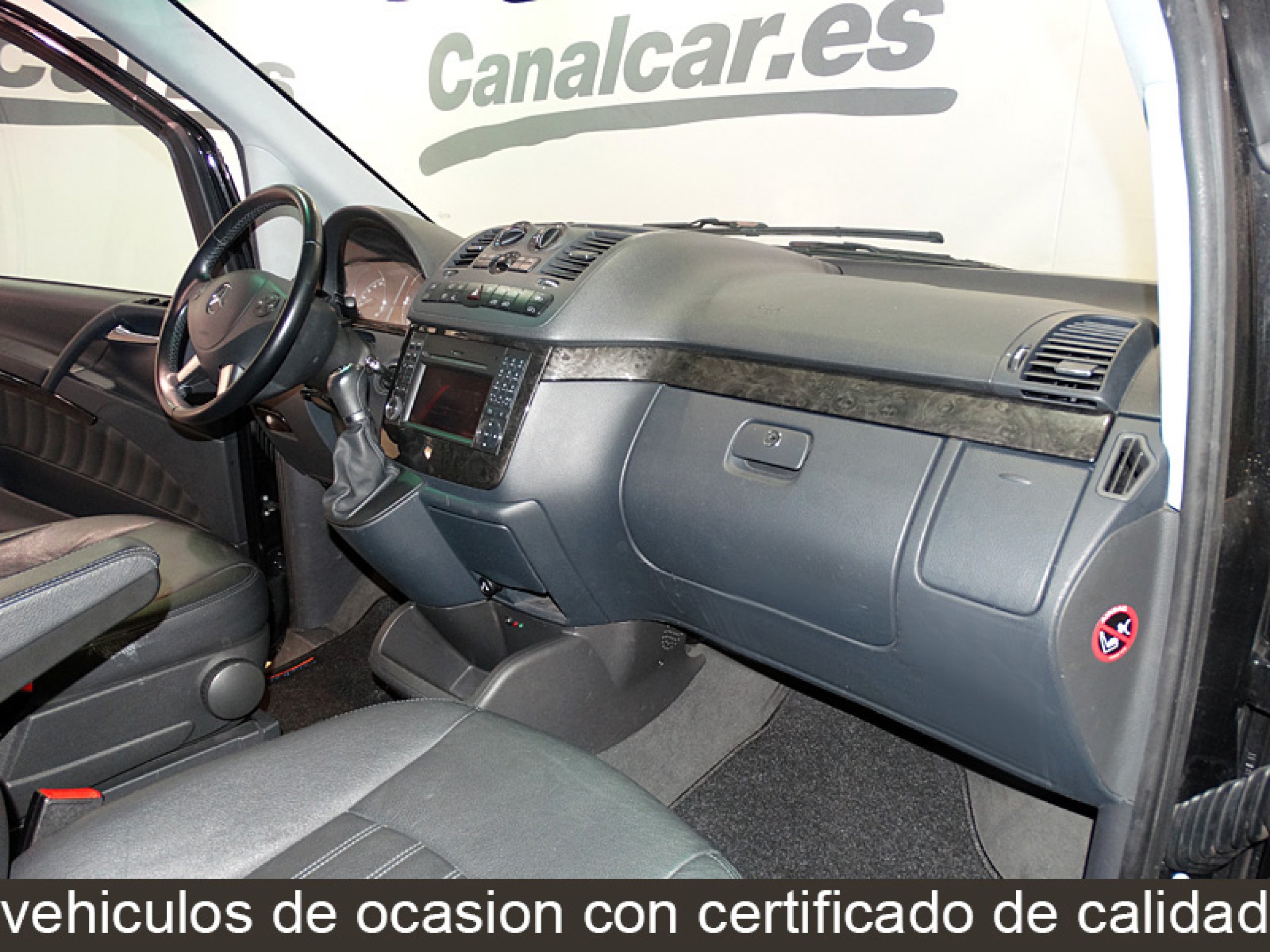 Foto Mercedes-Benz Viano 25