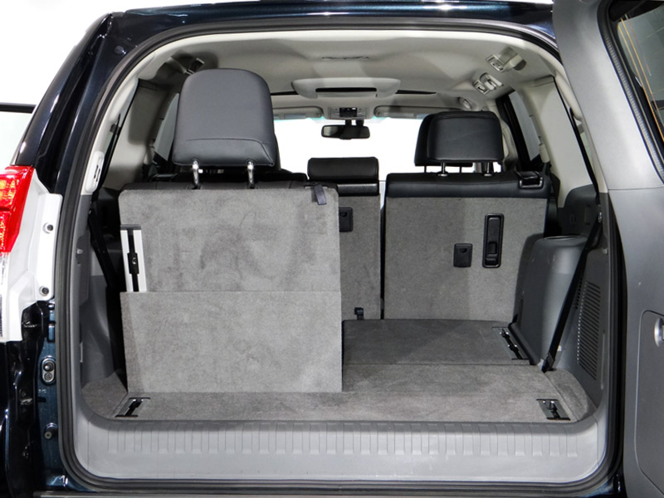 Foto Toyota Land Cruiser 13