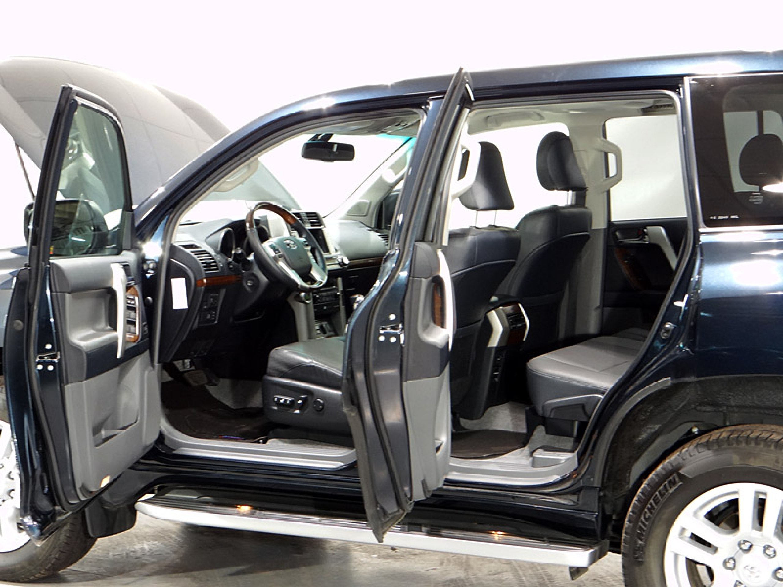 Foto Toyota Land Cruiser 25