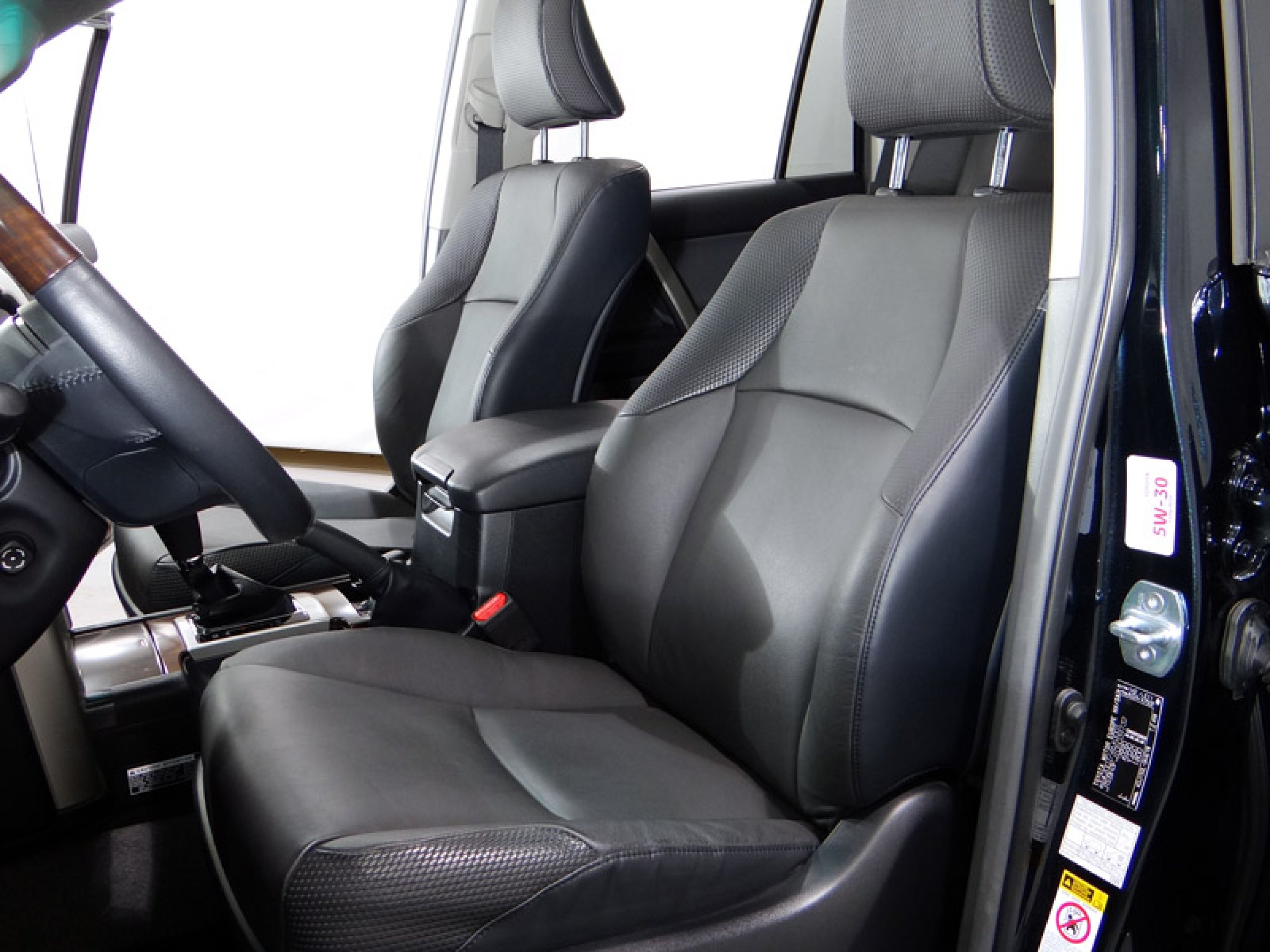Foto Toyota Land Cruiser 26