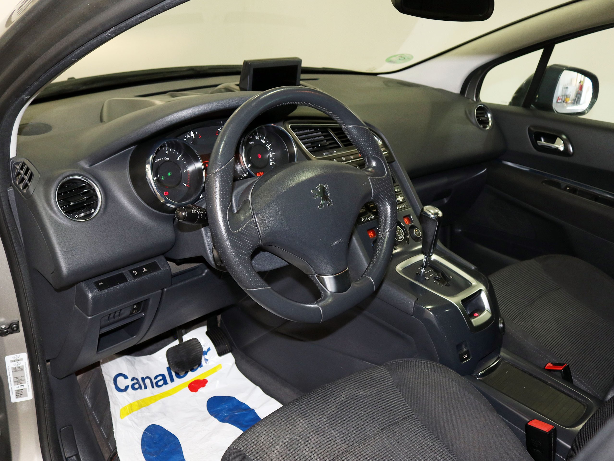 Foto Peugeot 5008 17