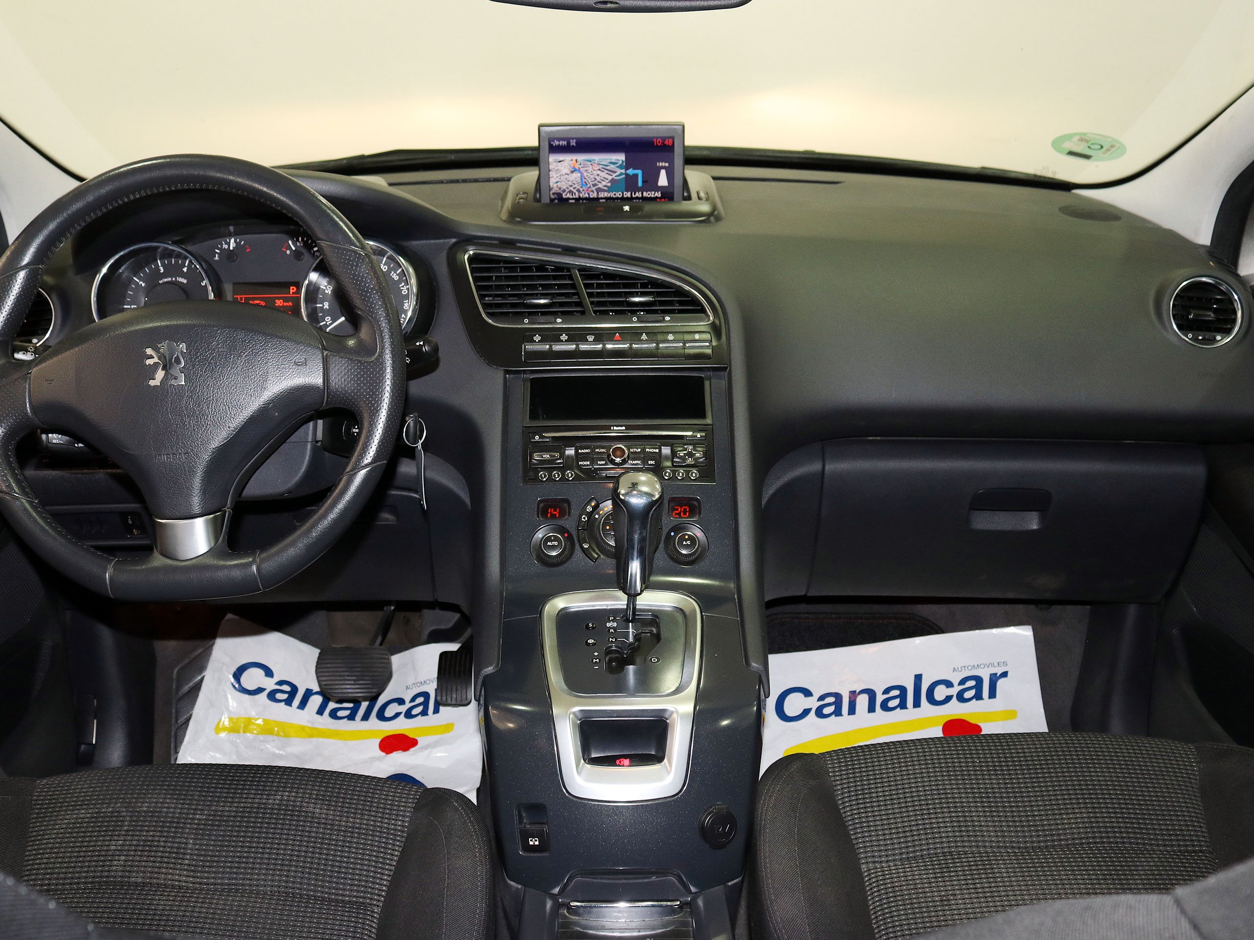 Foto Peugeot 5008 18
