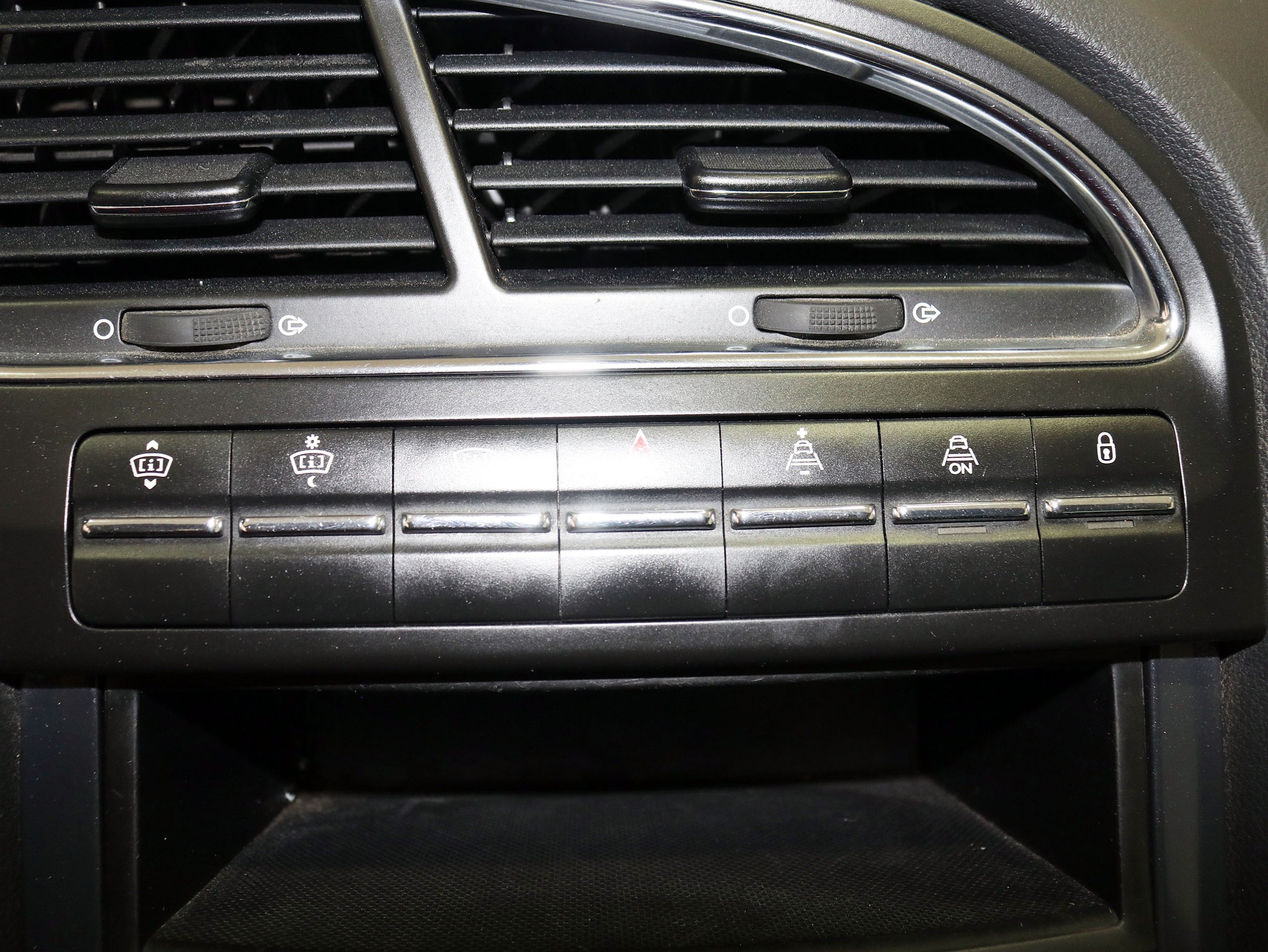 Foto Peugeot 5008 21