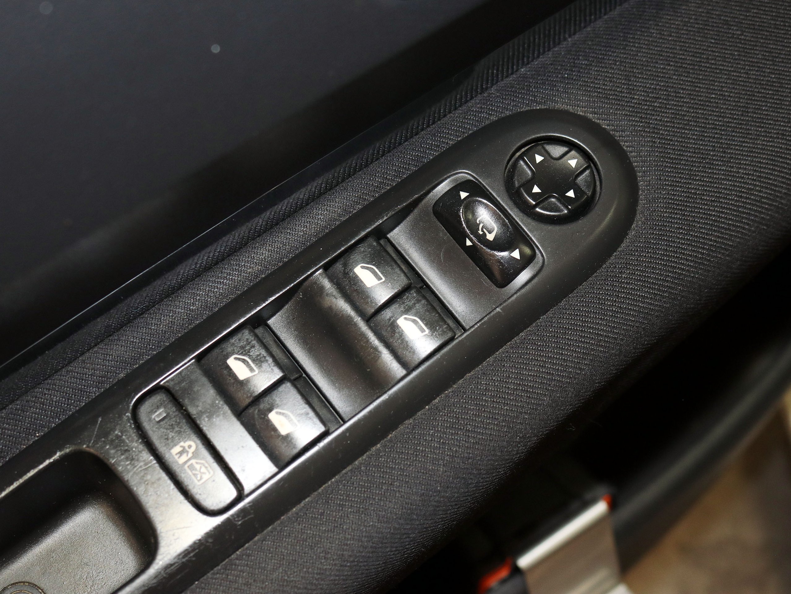 Foto Peugeot 5008 24