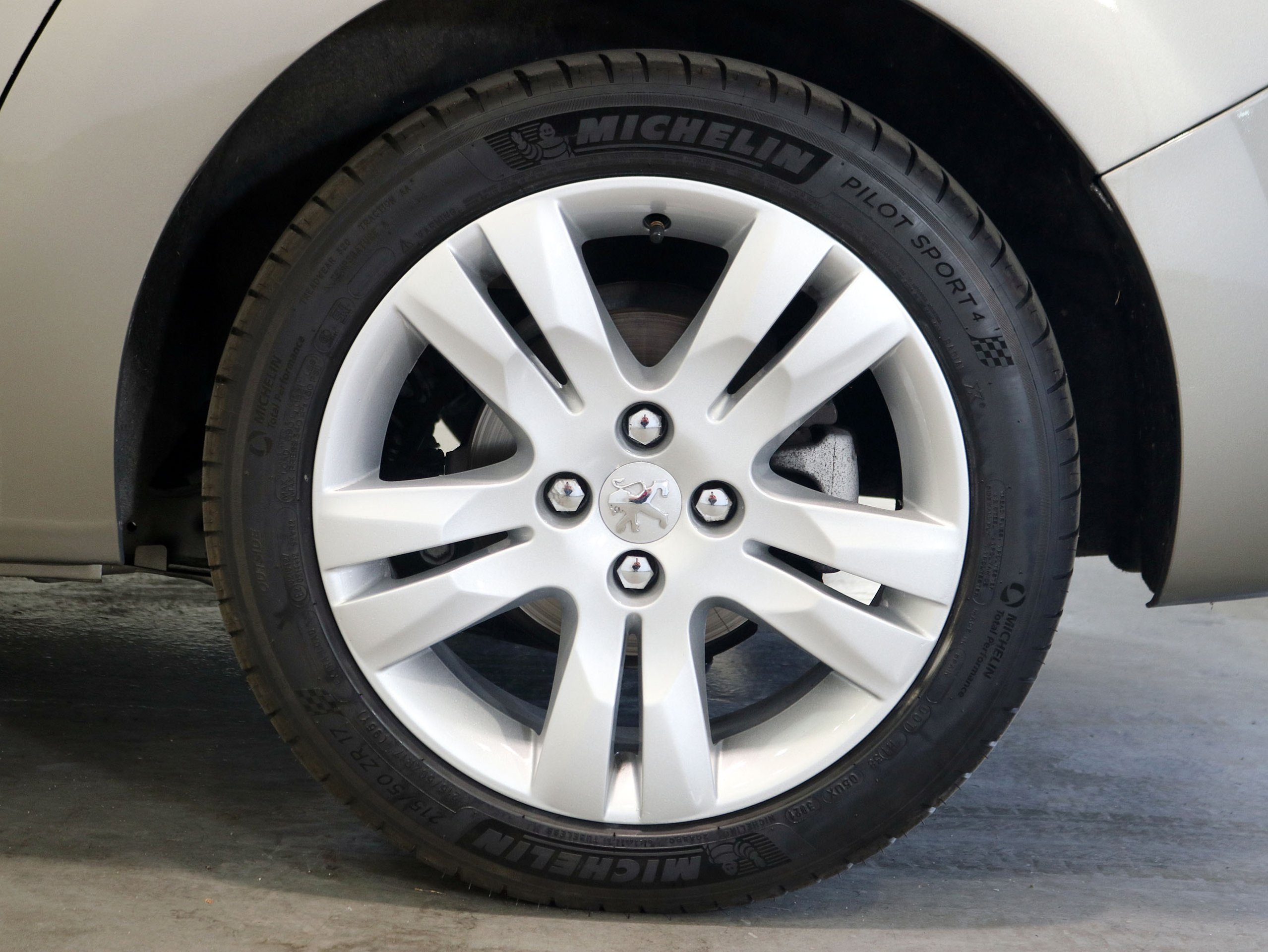 Foto Peugeot 5008 37