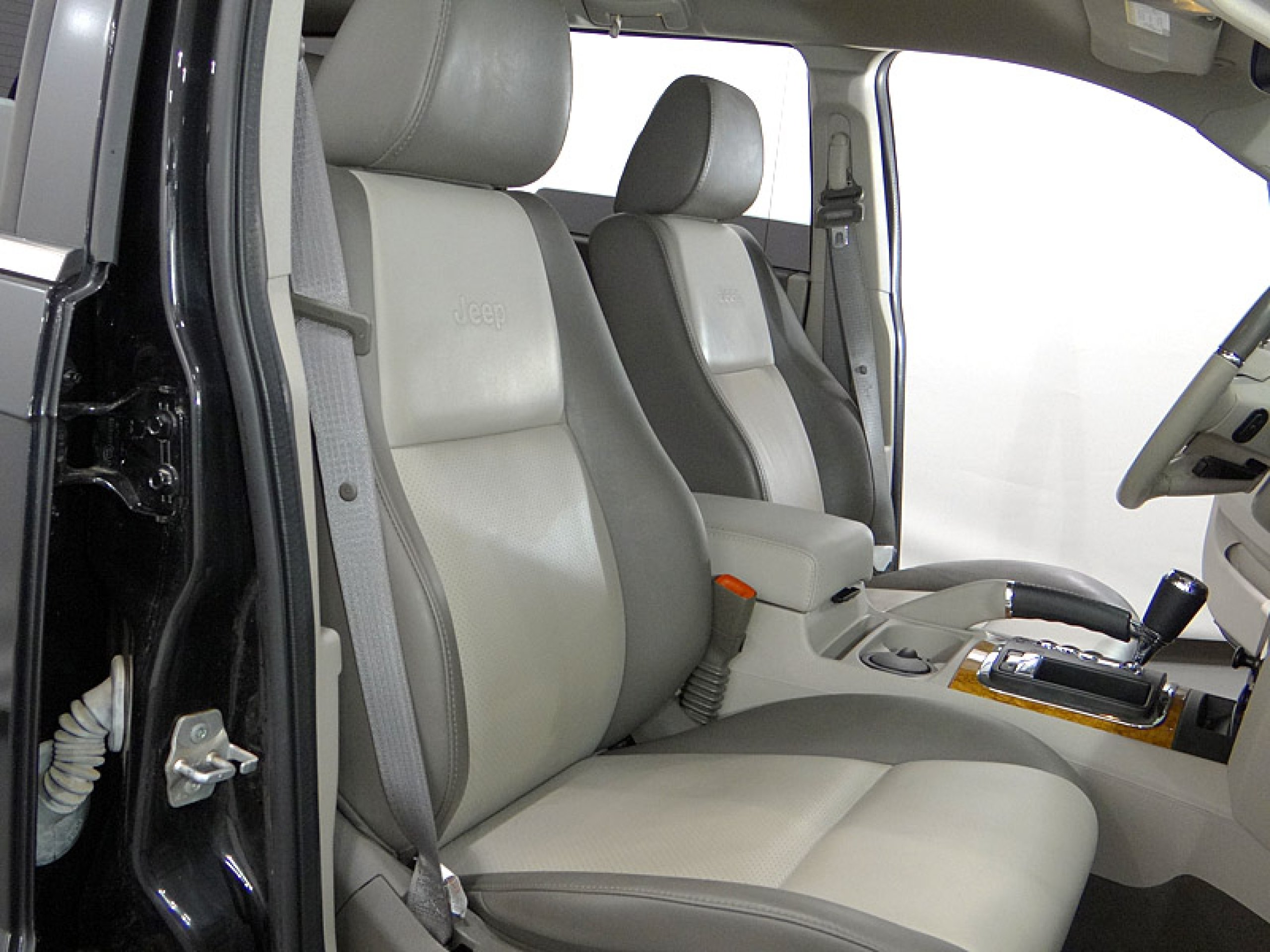 Foto Jeep Grand Cherokee 24