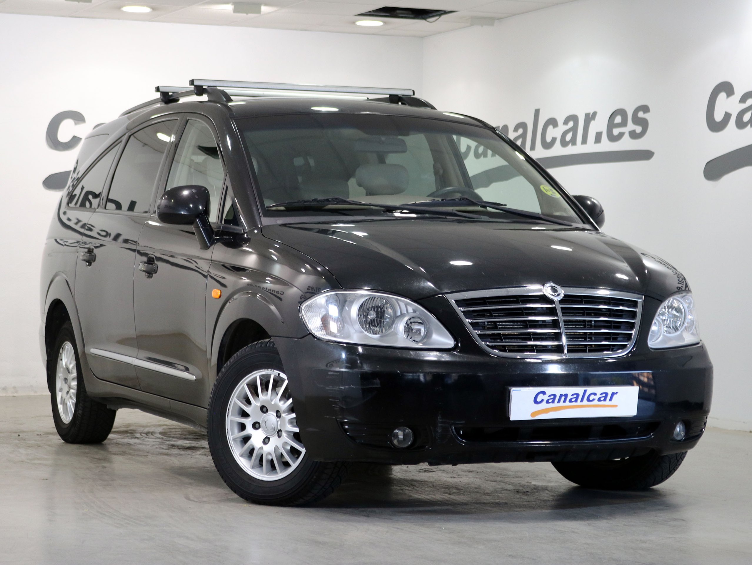 Foto Ssangyong Rodius 4