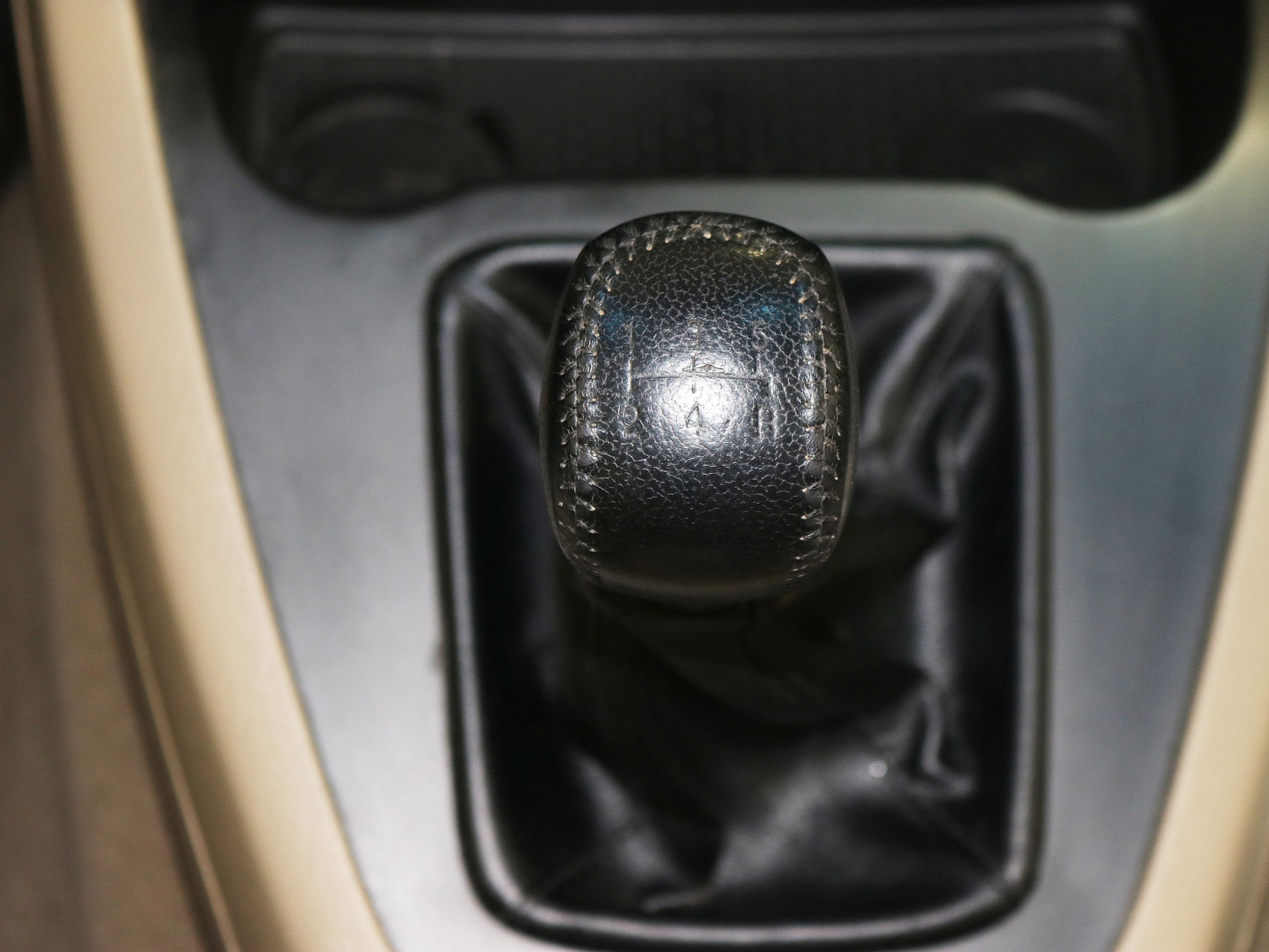 Foto Ssangyong Rodius 18