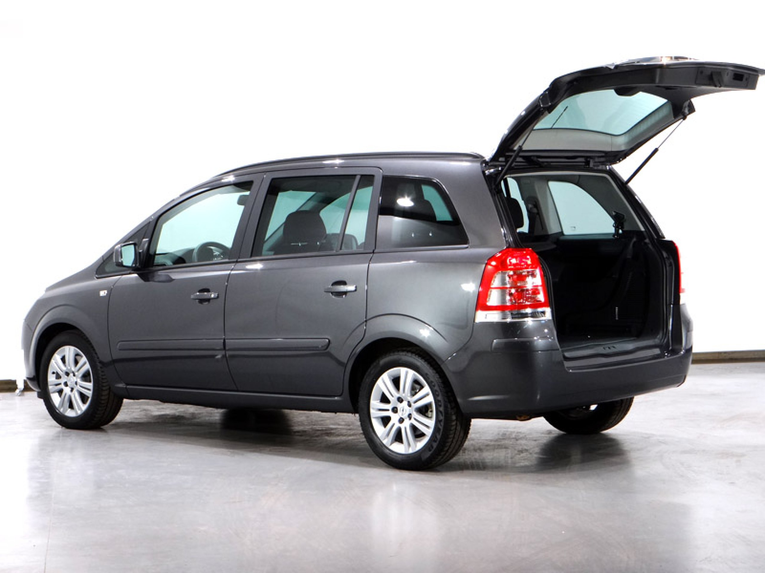 Foto Opel Zafira 13