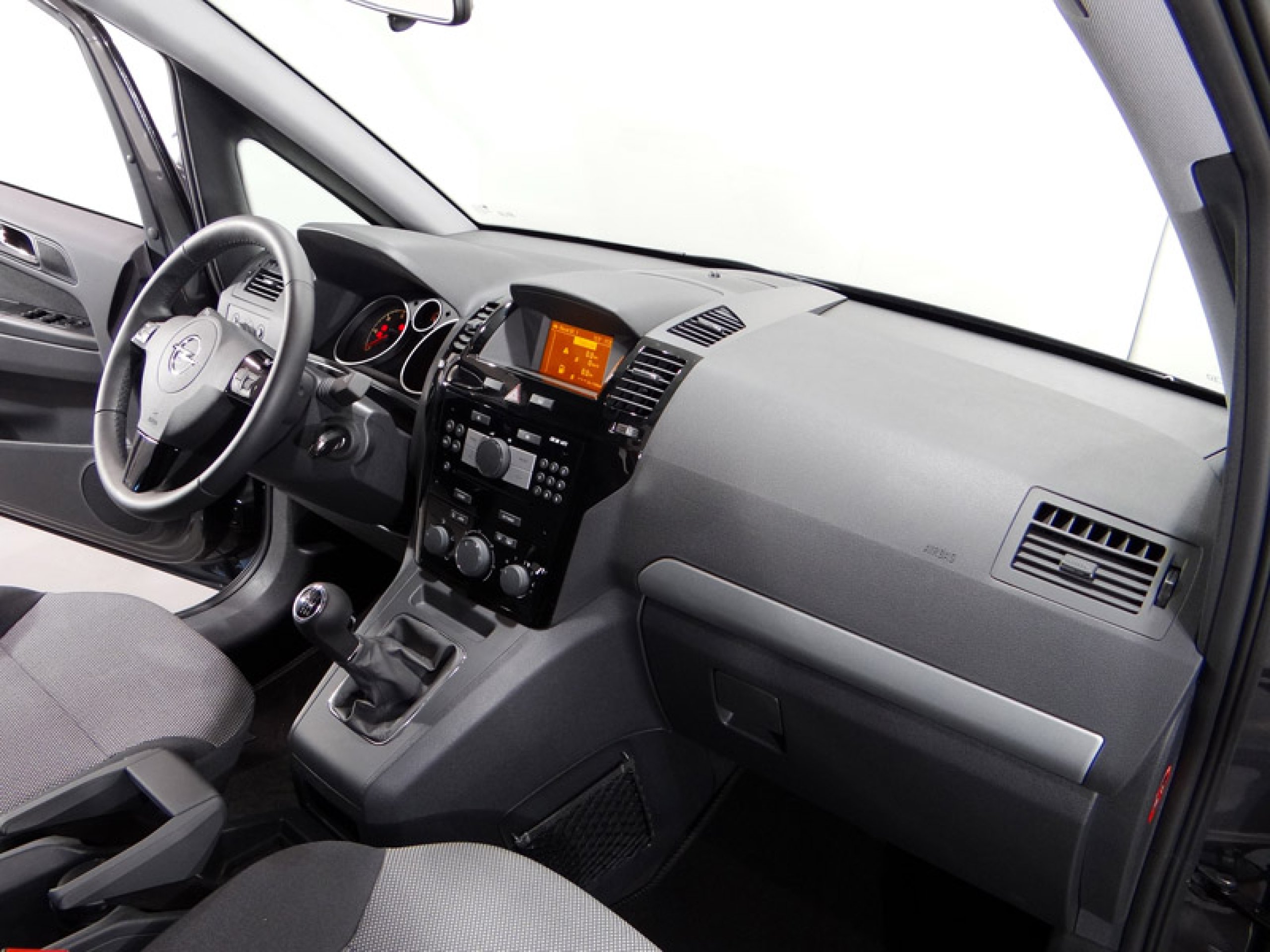 Foto Opel Zafira 31