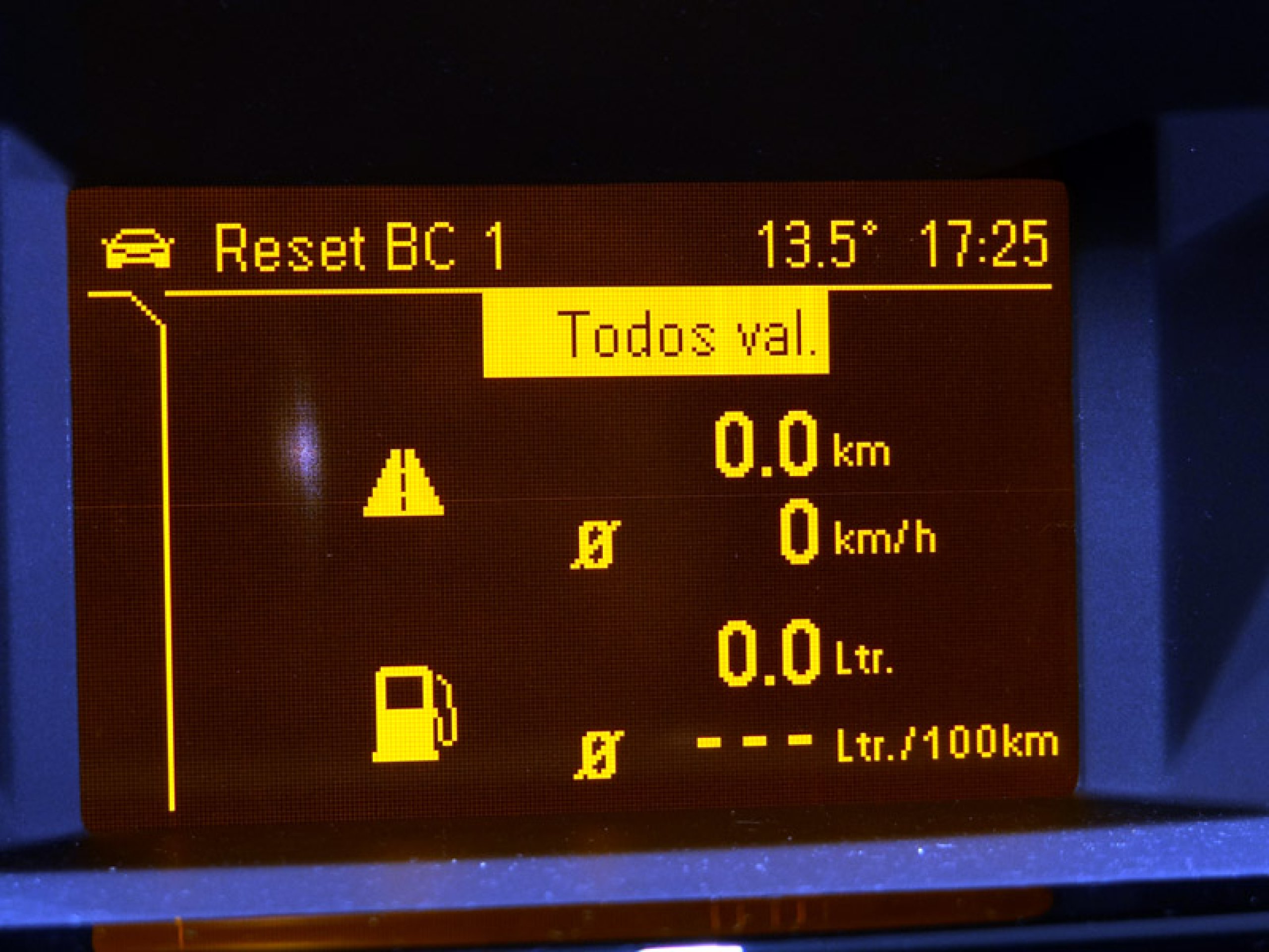 Foto Opel Zafira 34