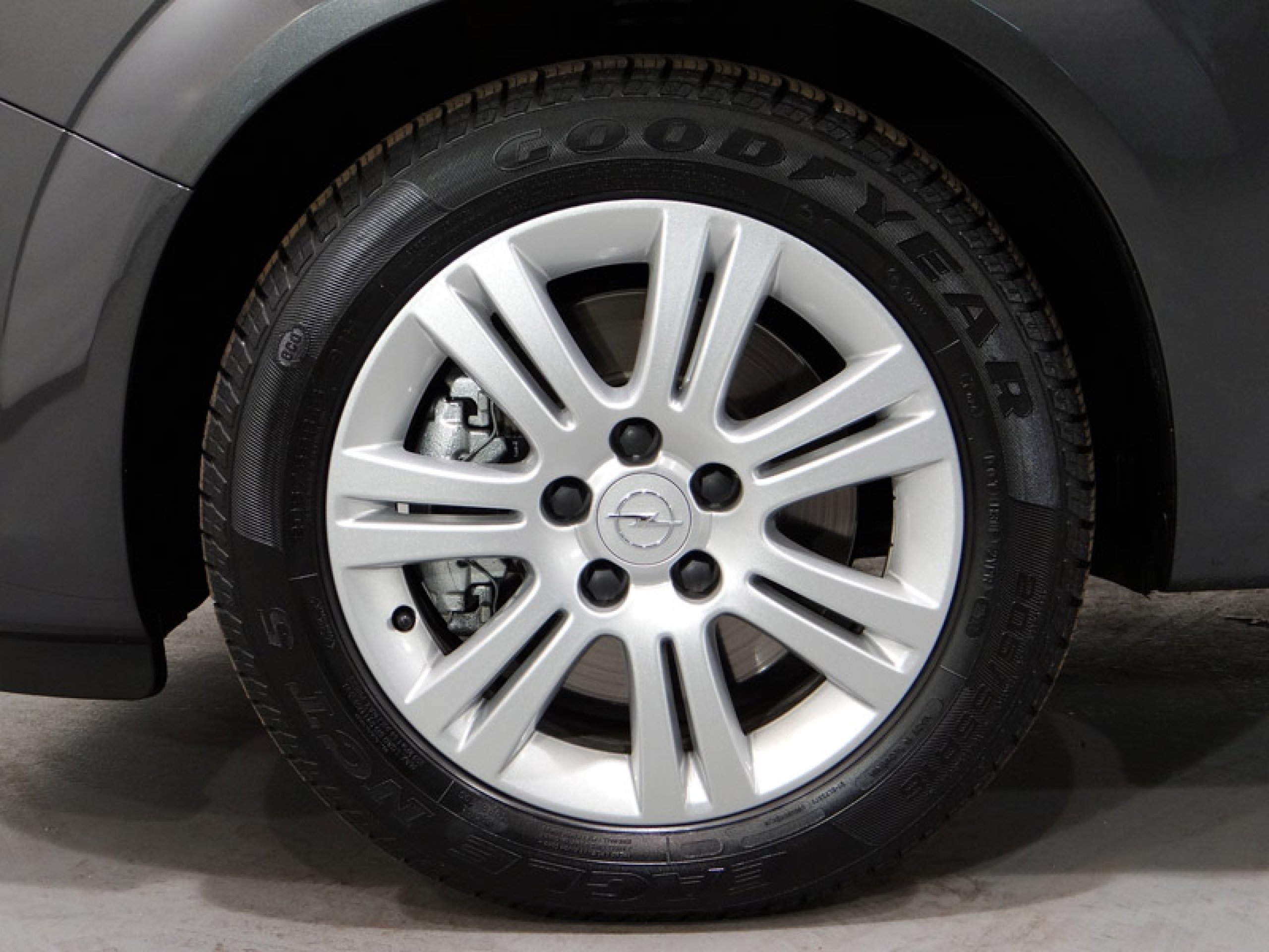 Foto Opel Zafira 43