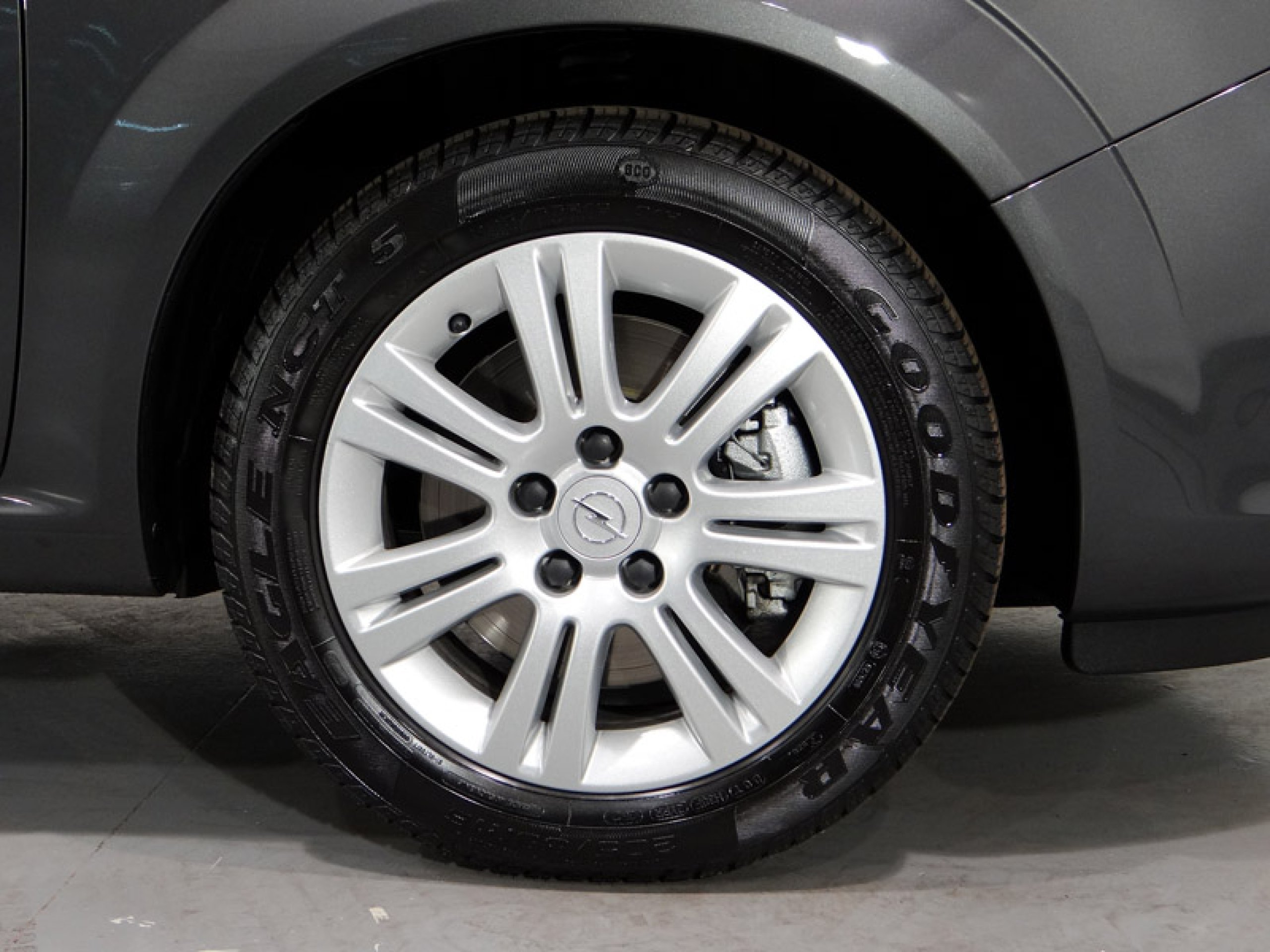 Foto Opel Zafira 44