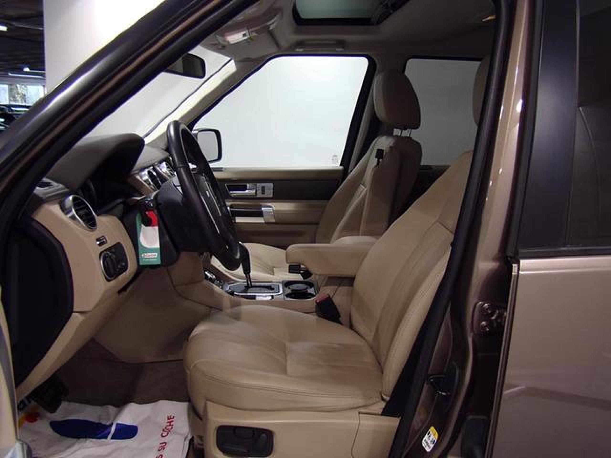 Foto Land Rover Discovery 10