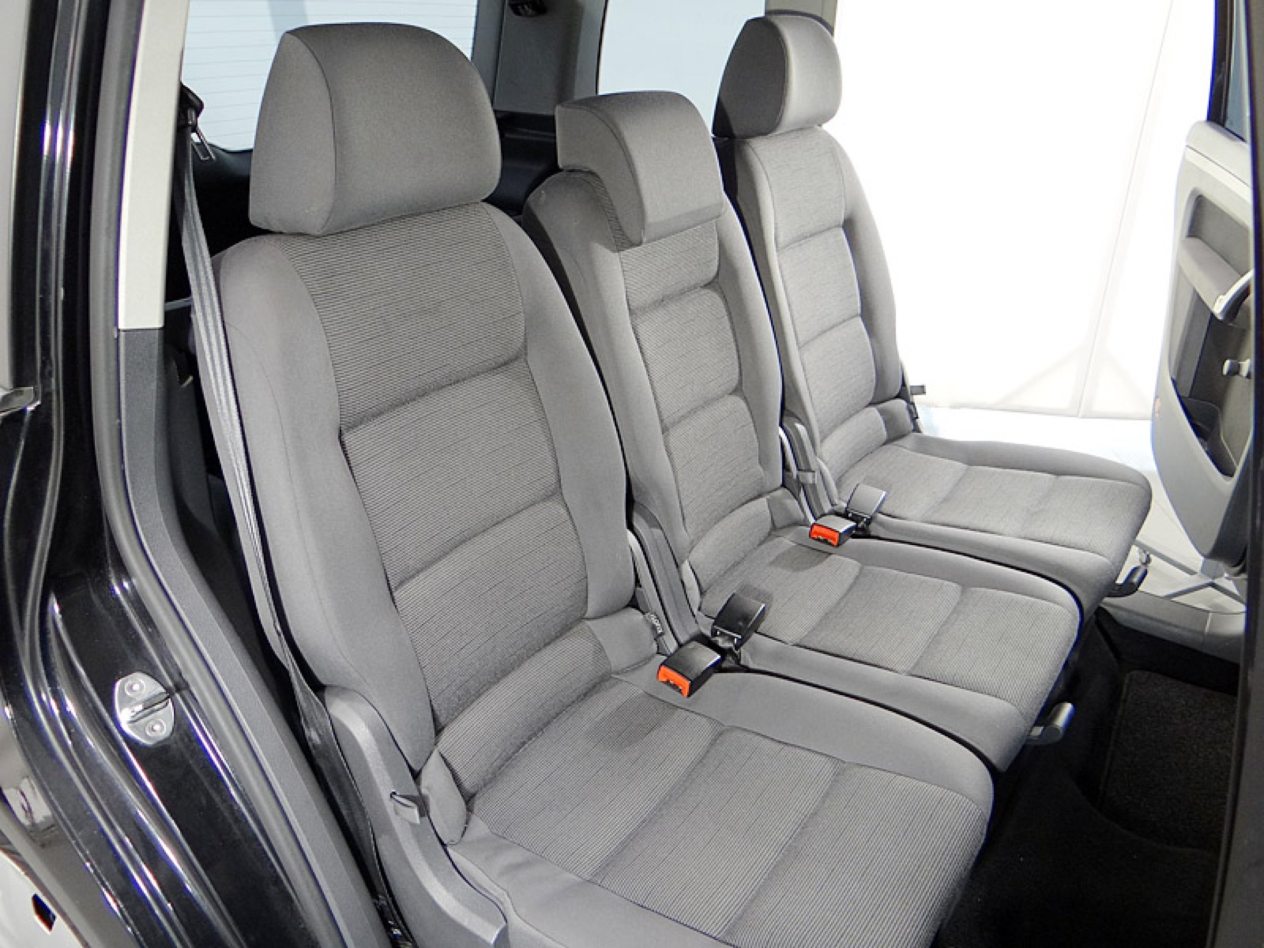 Foto Volkswagen Touran 24