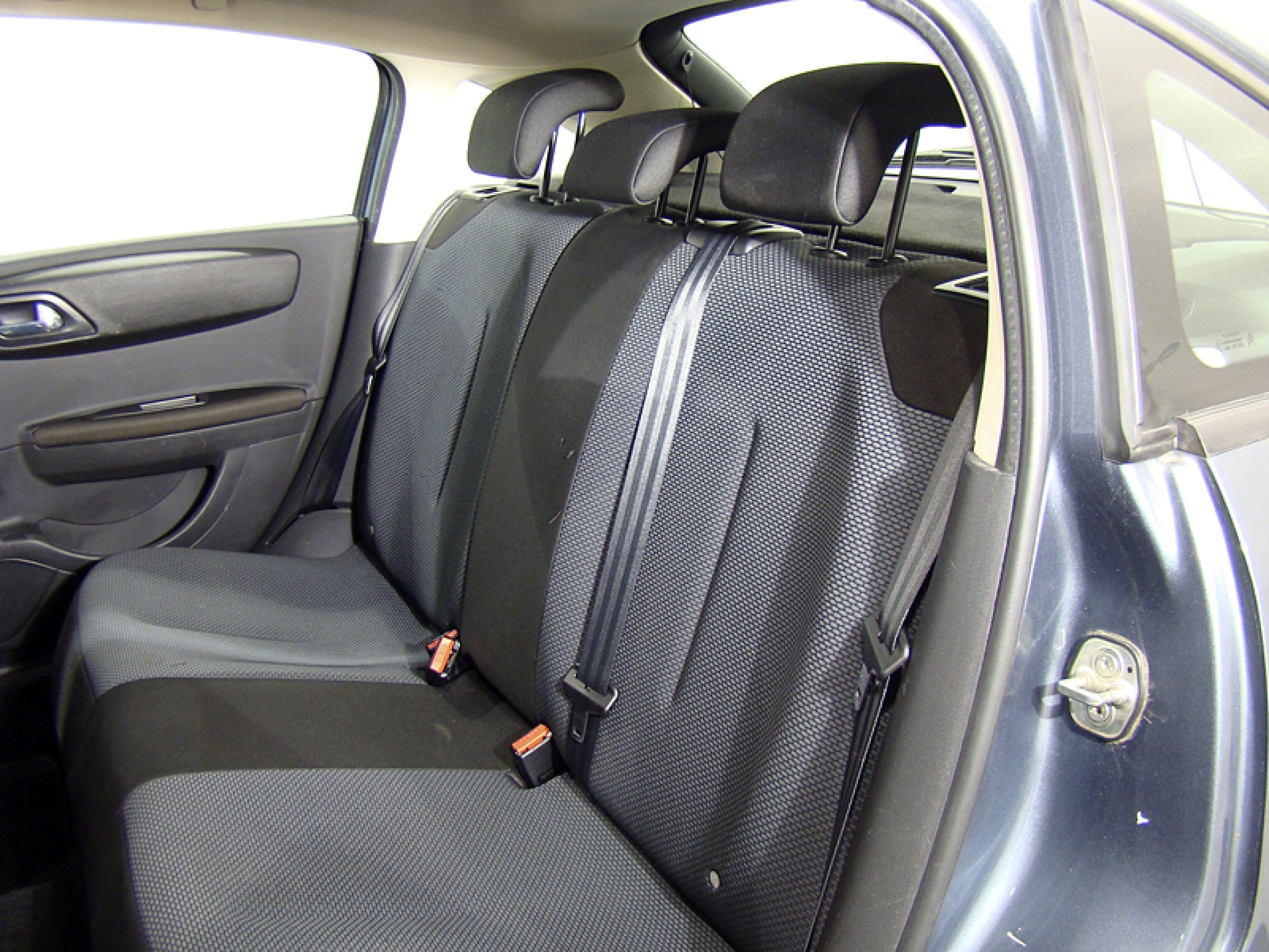 Foto Citroen C4 10