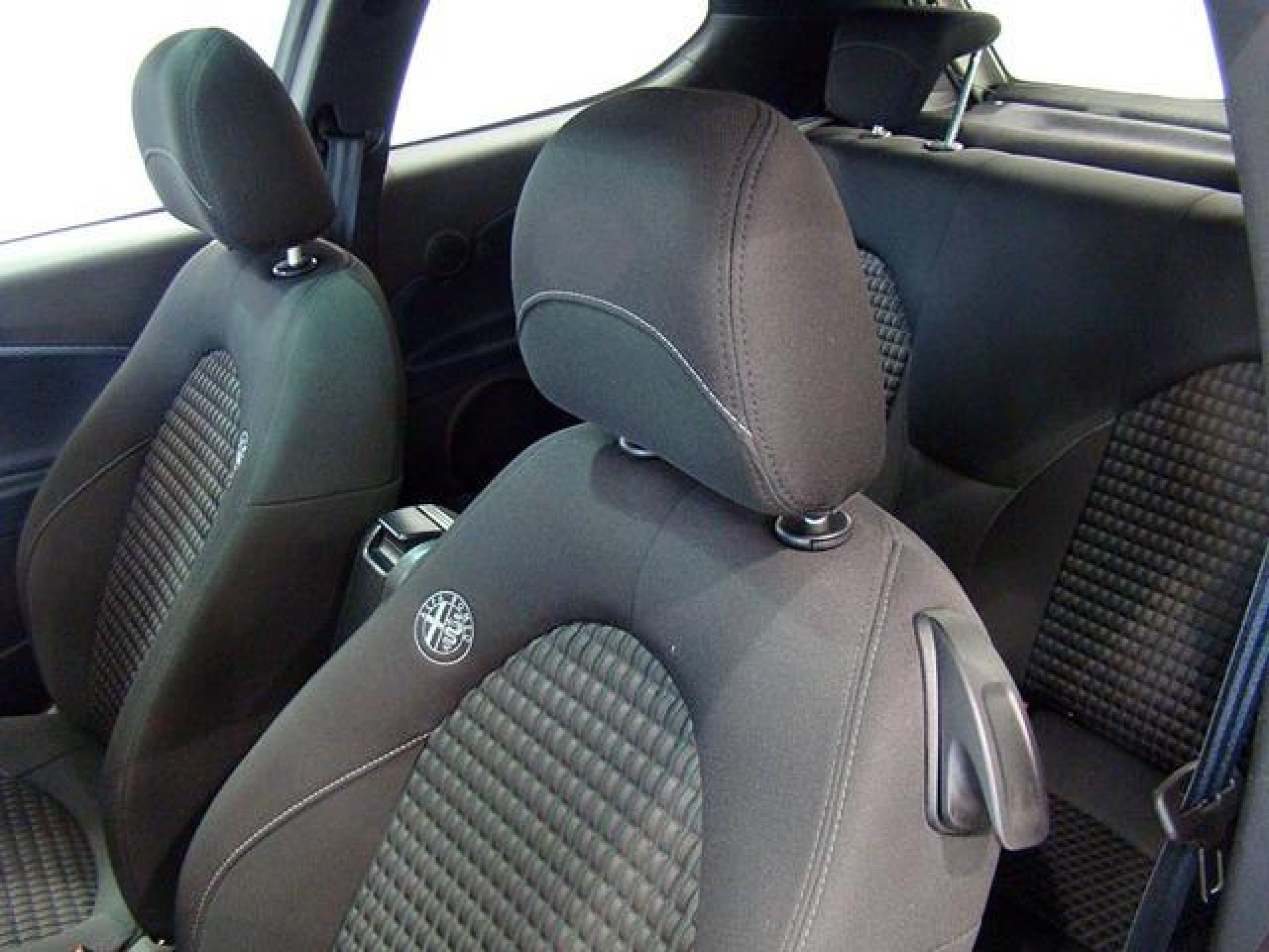 Foto Alfa Romeo MiTo 15