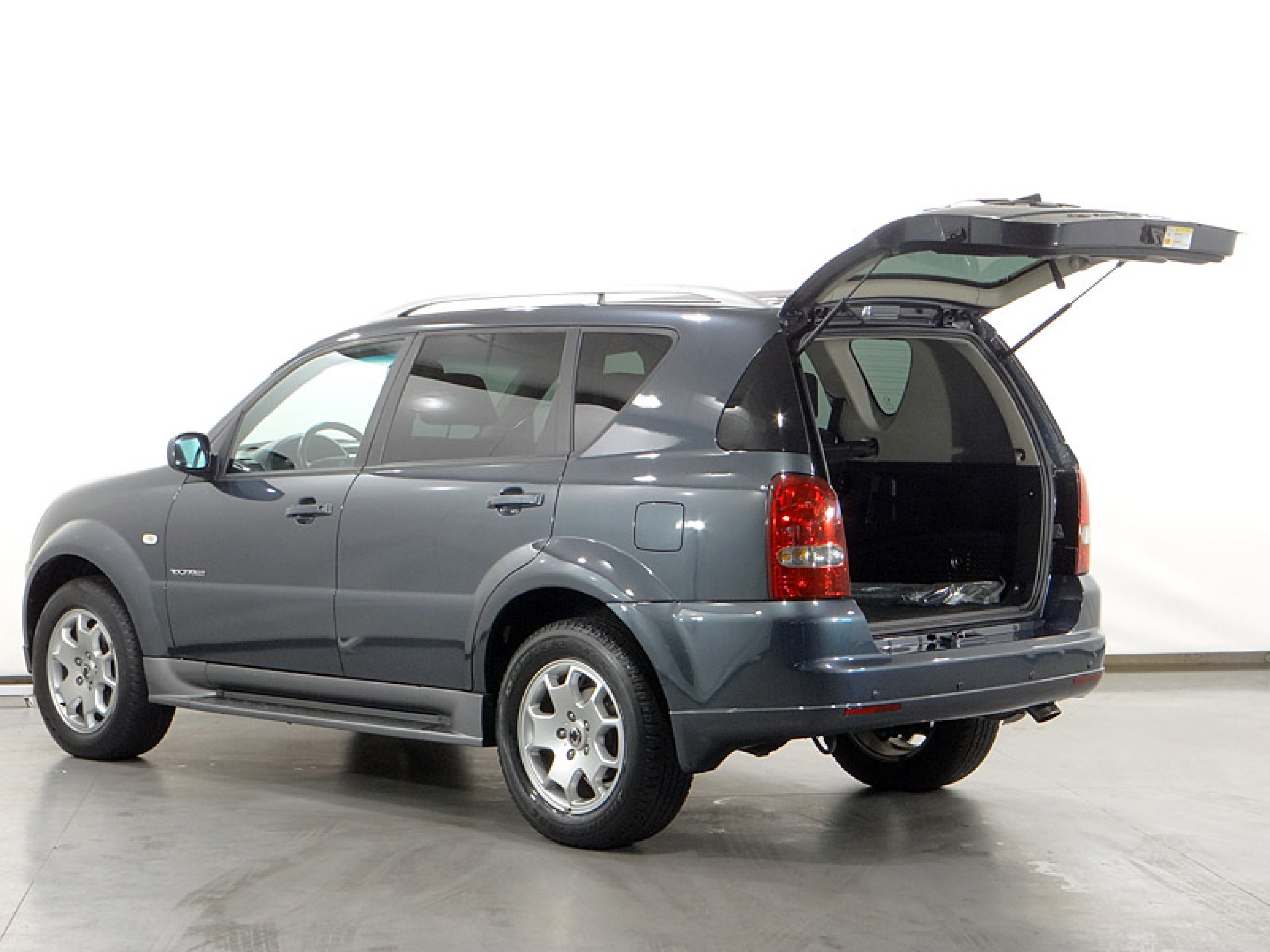 Foto Ssangyong Rexton 11