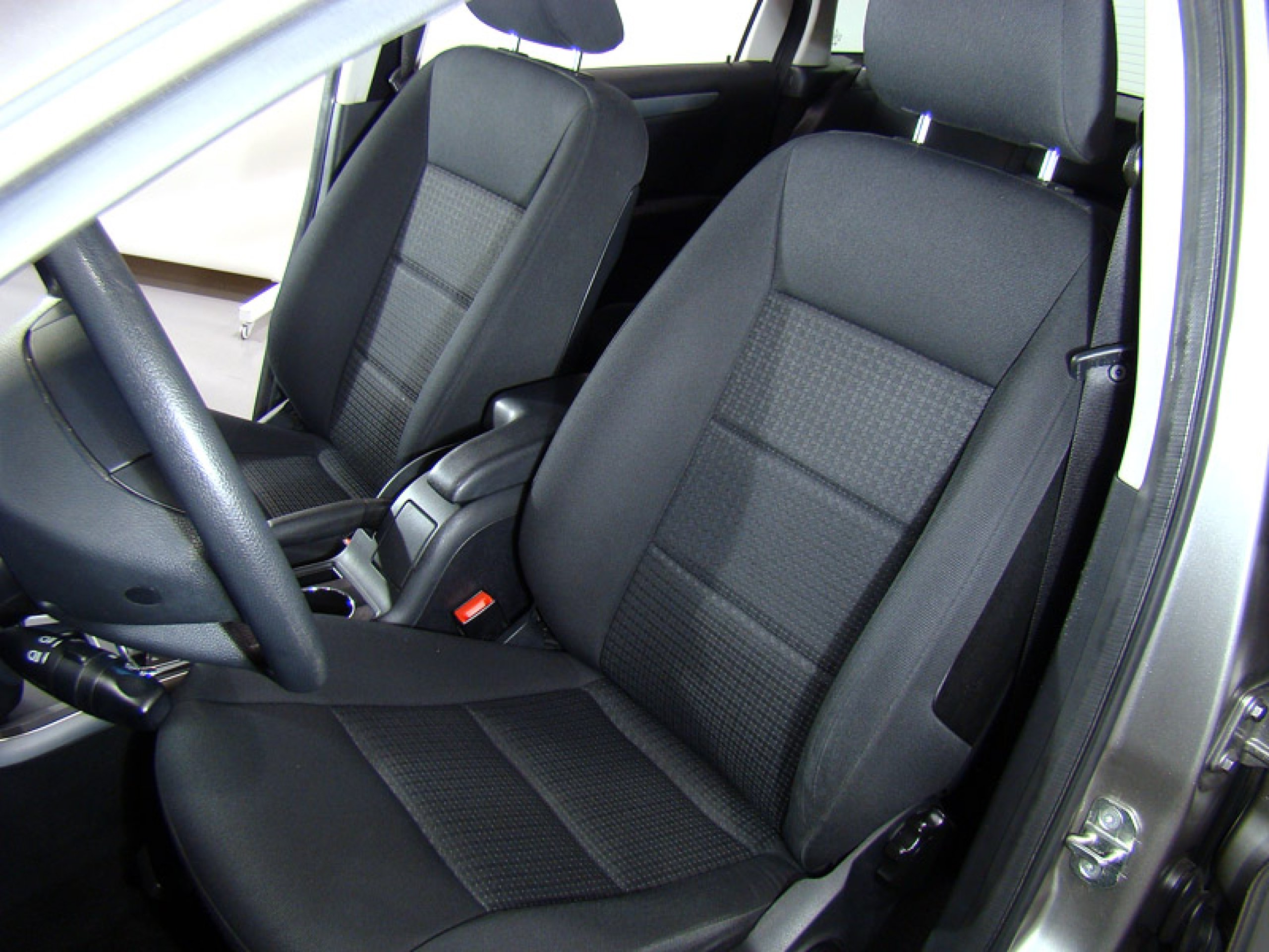 Foto Mercedes-Benz B 180 21