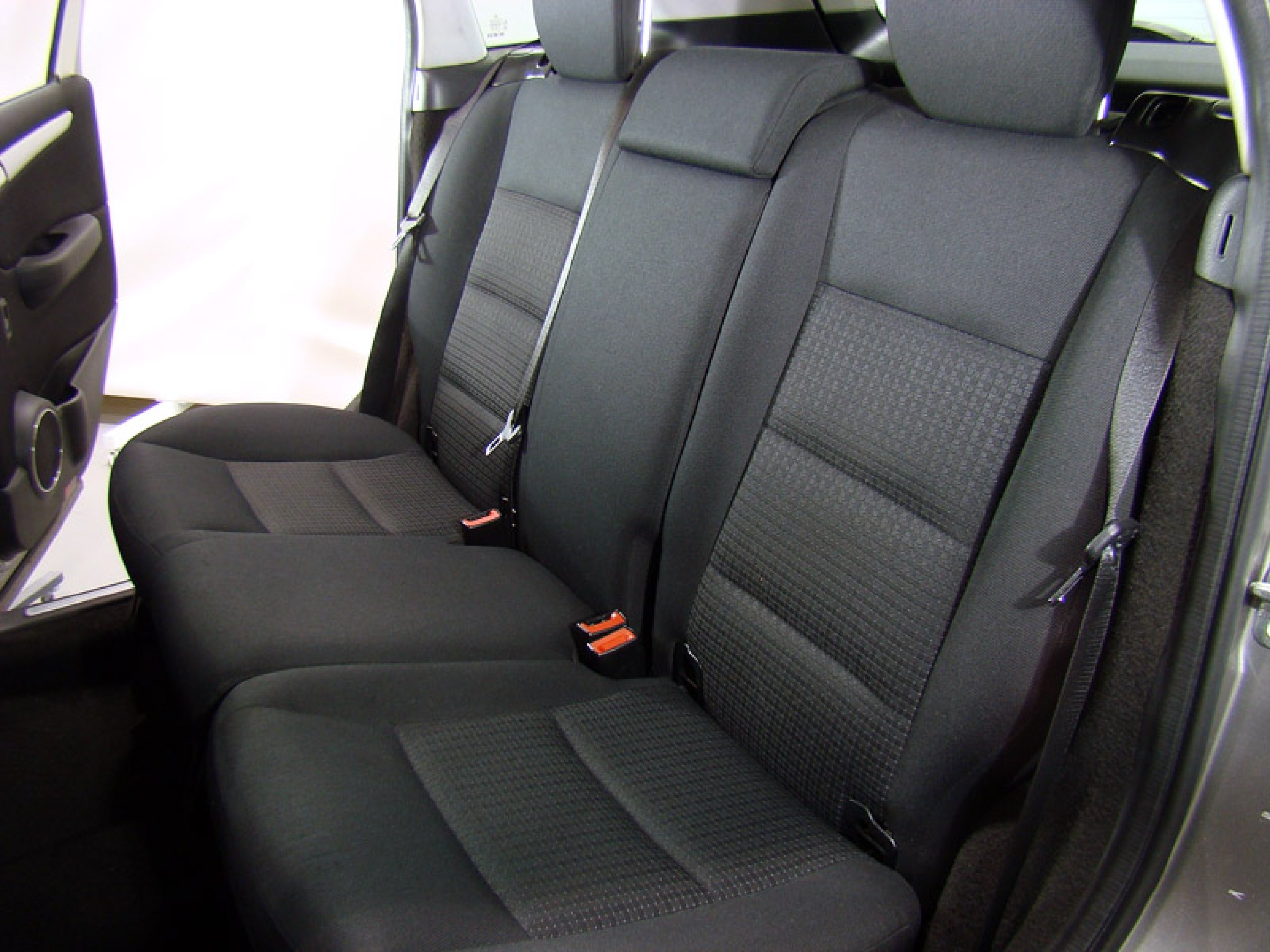 Foto Mercedes-Benz B 180 24