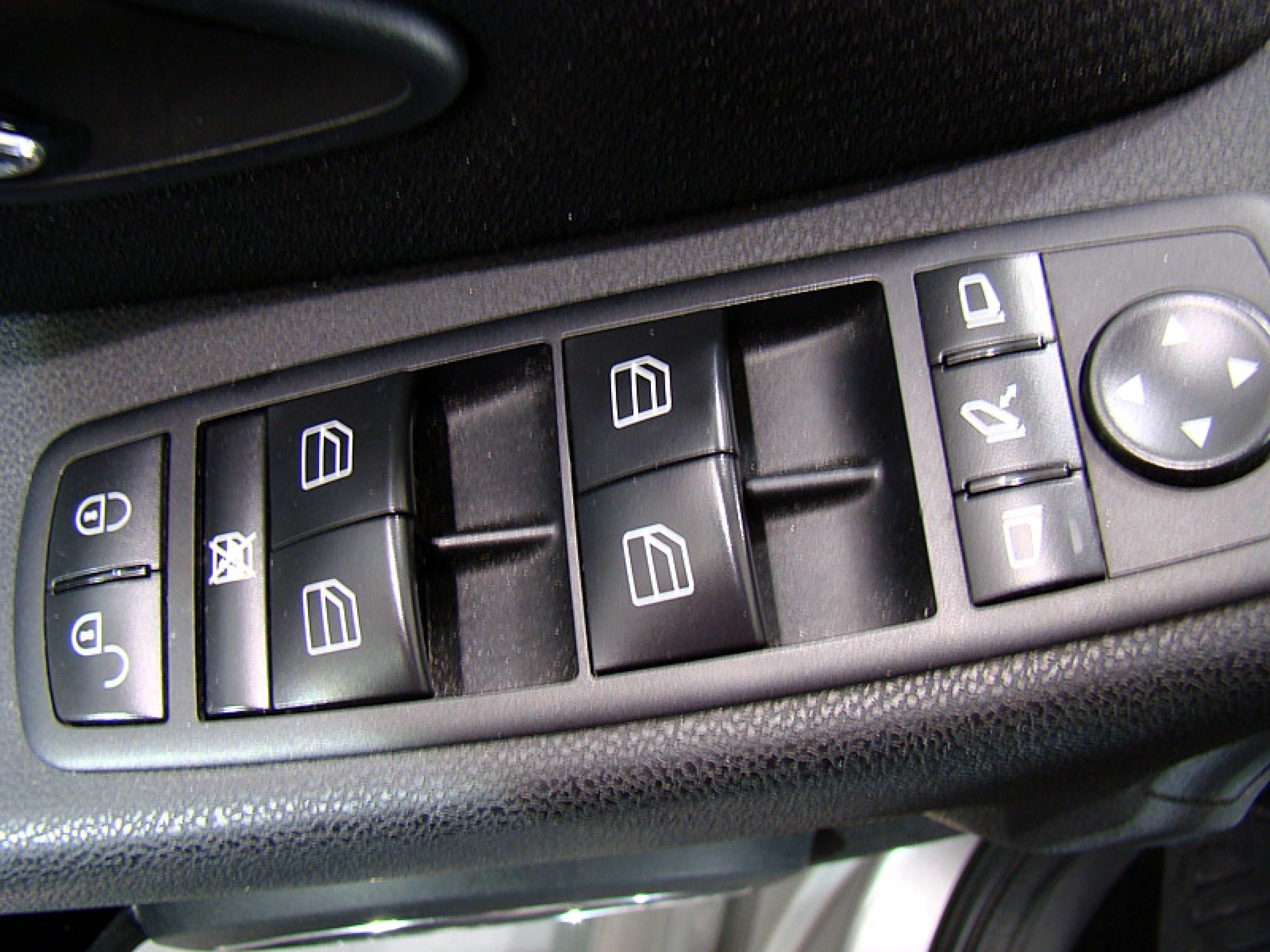 Foto Mercedes-Benz B 180 29