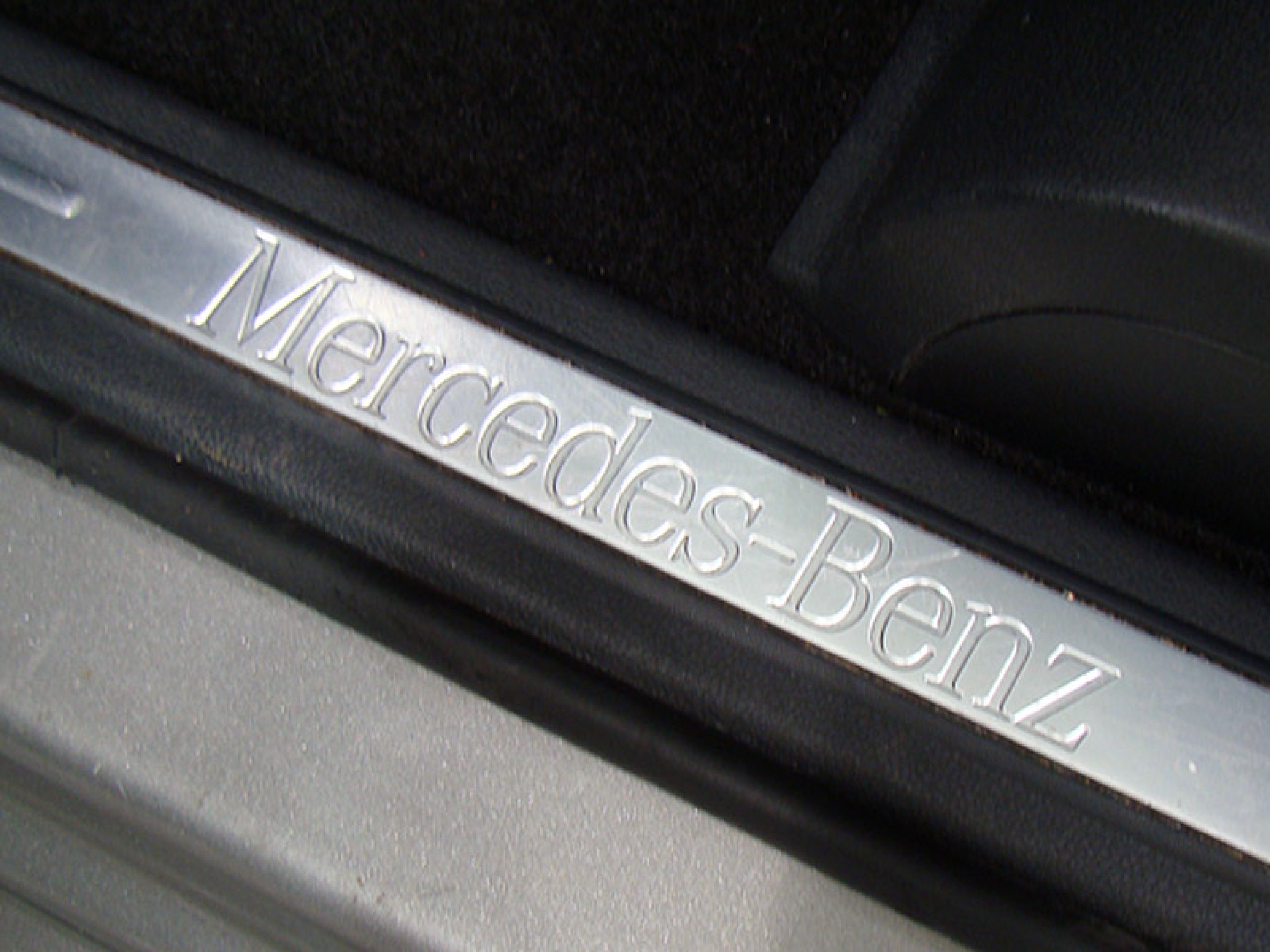 Foto Mercedes-Benz B 180 30