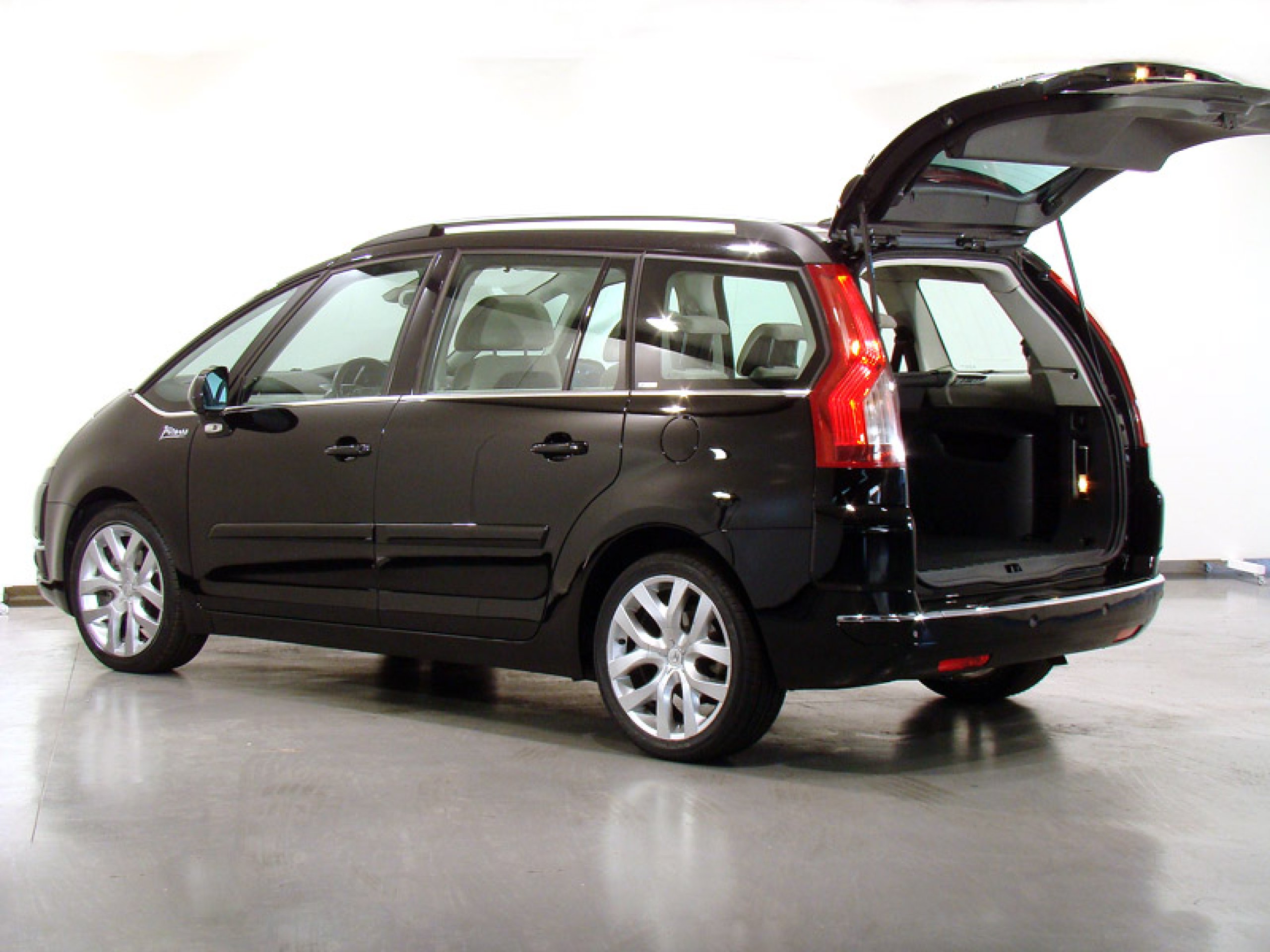 Foto Citroen Grand C4 Picasso 17