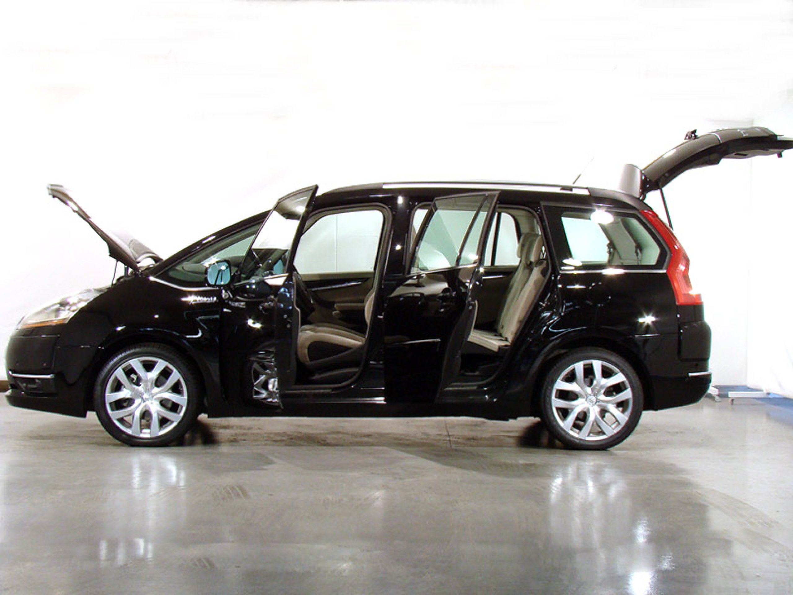 Foto Citroen Grand C4 Picasso 19