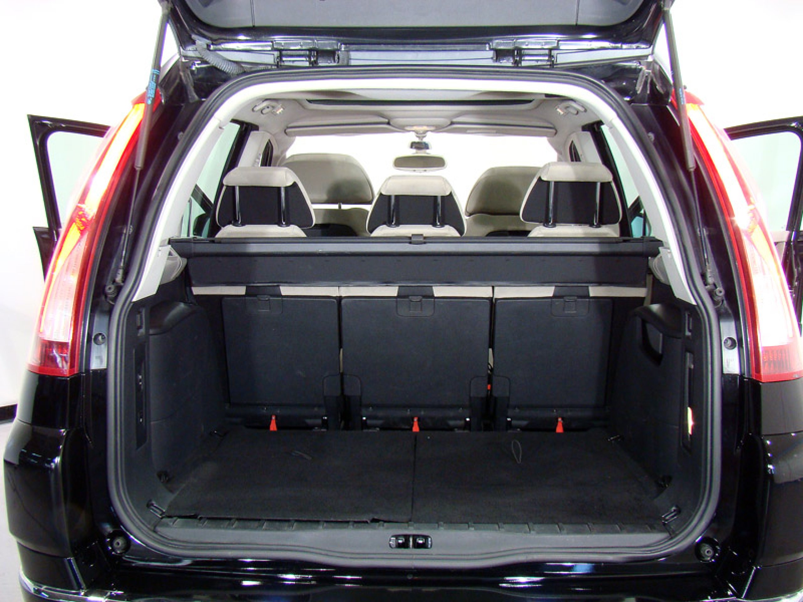 Foto Citroen Grand C4 Picasso 21