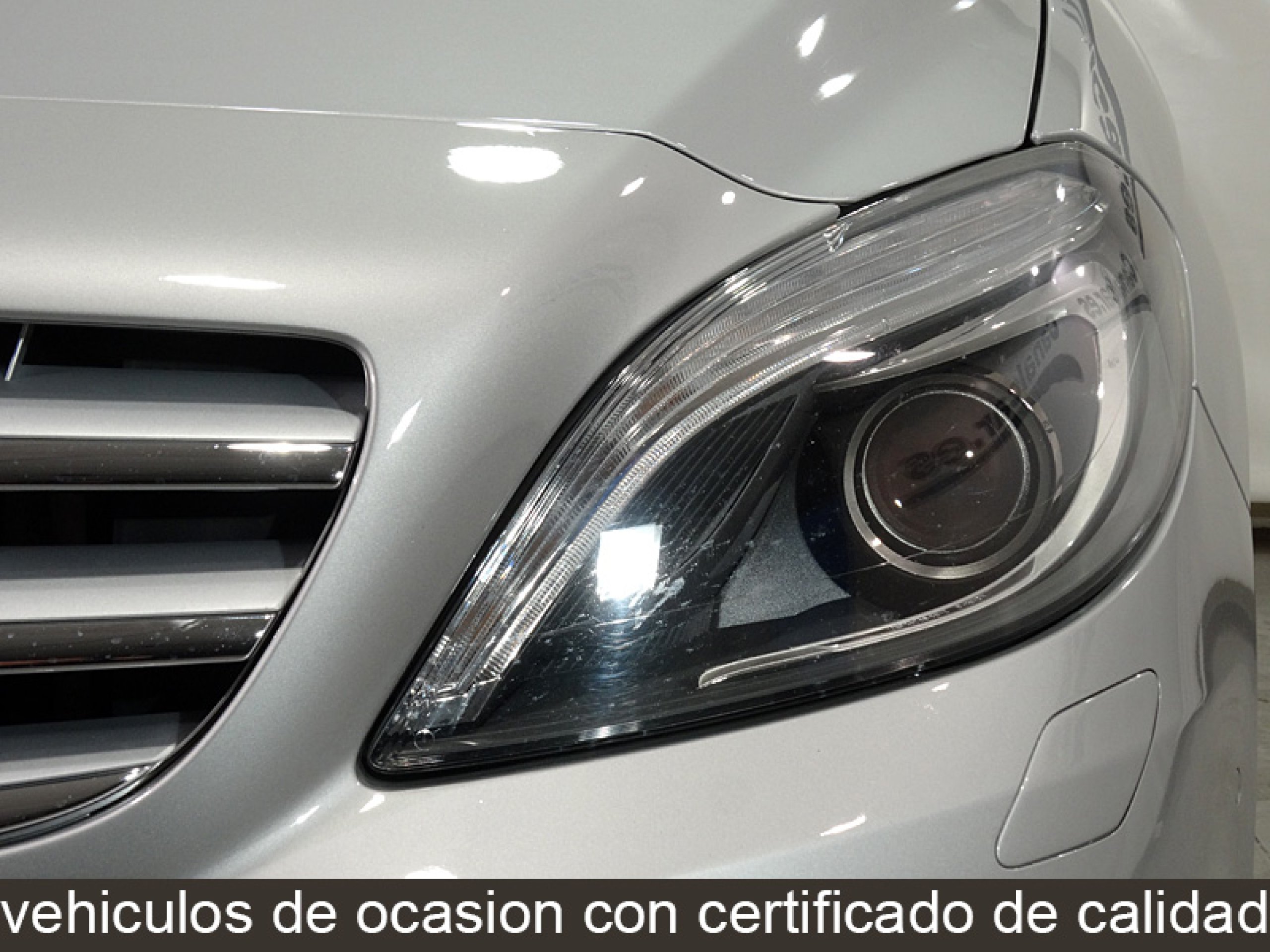 Foto Mercedes-Benz B 180 15