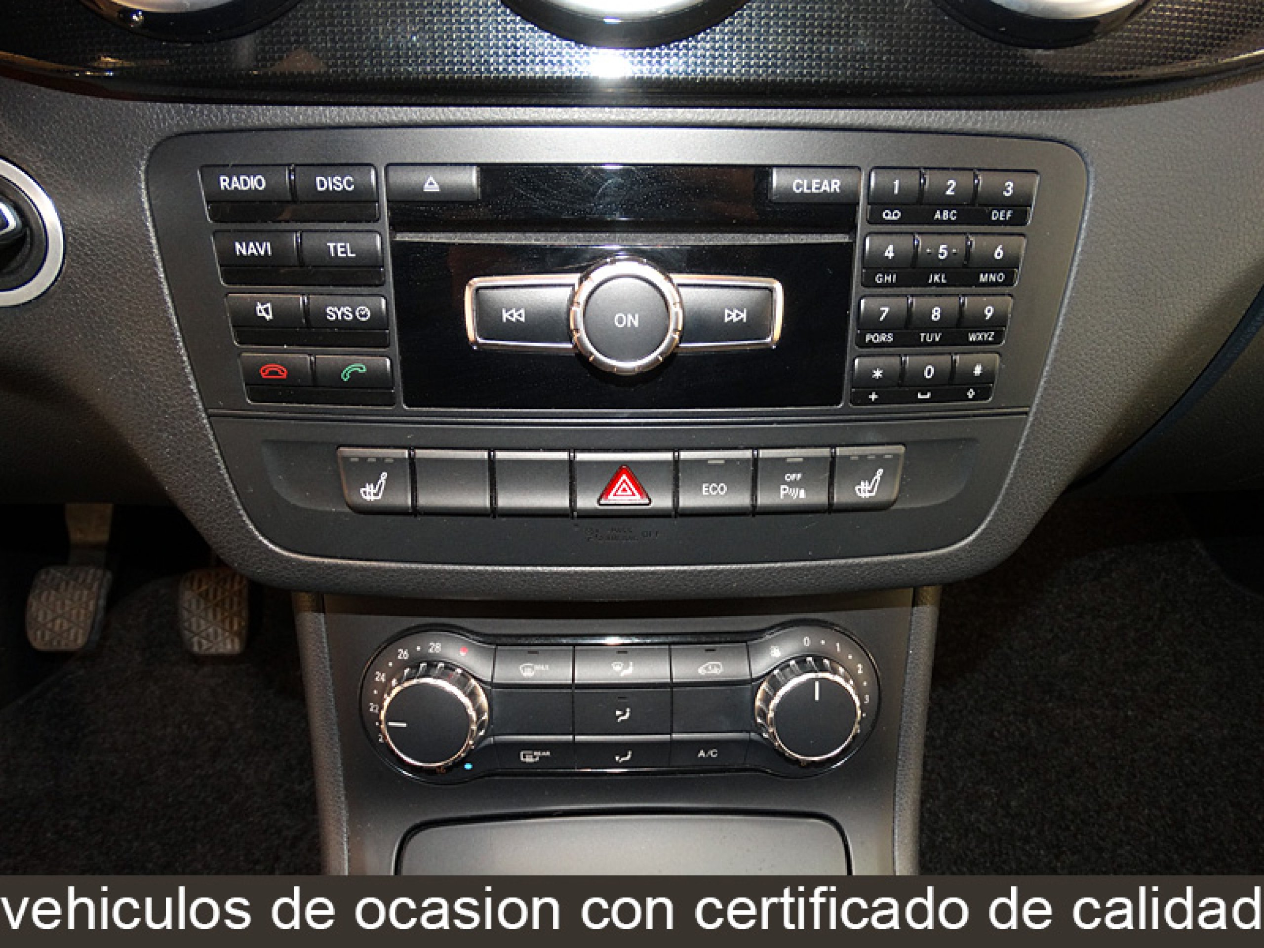 Foto Mercedes-Benz B 180 27