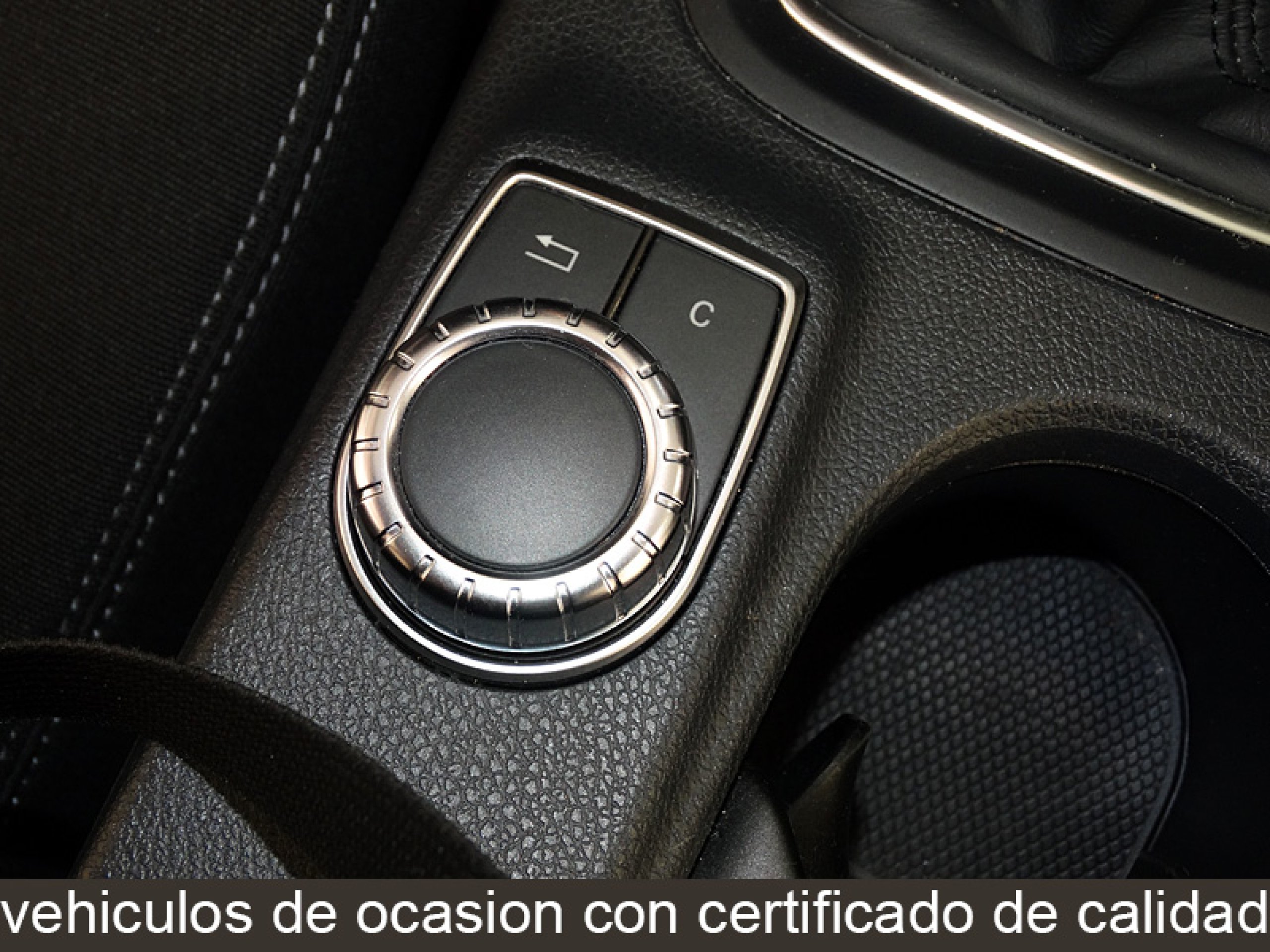 Foto Mercedes-Benz B 180 29