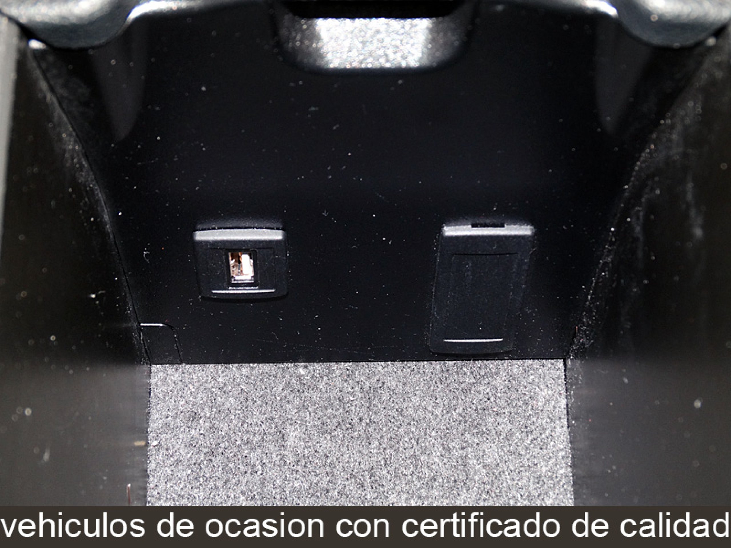 Foto Mercedes-Benz B 180 30