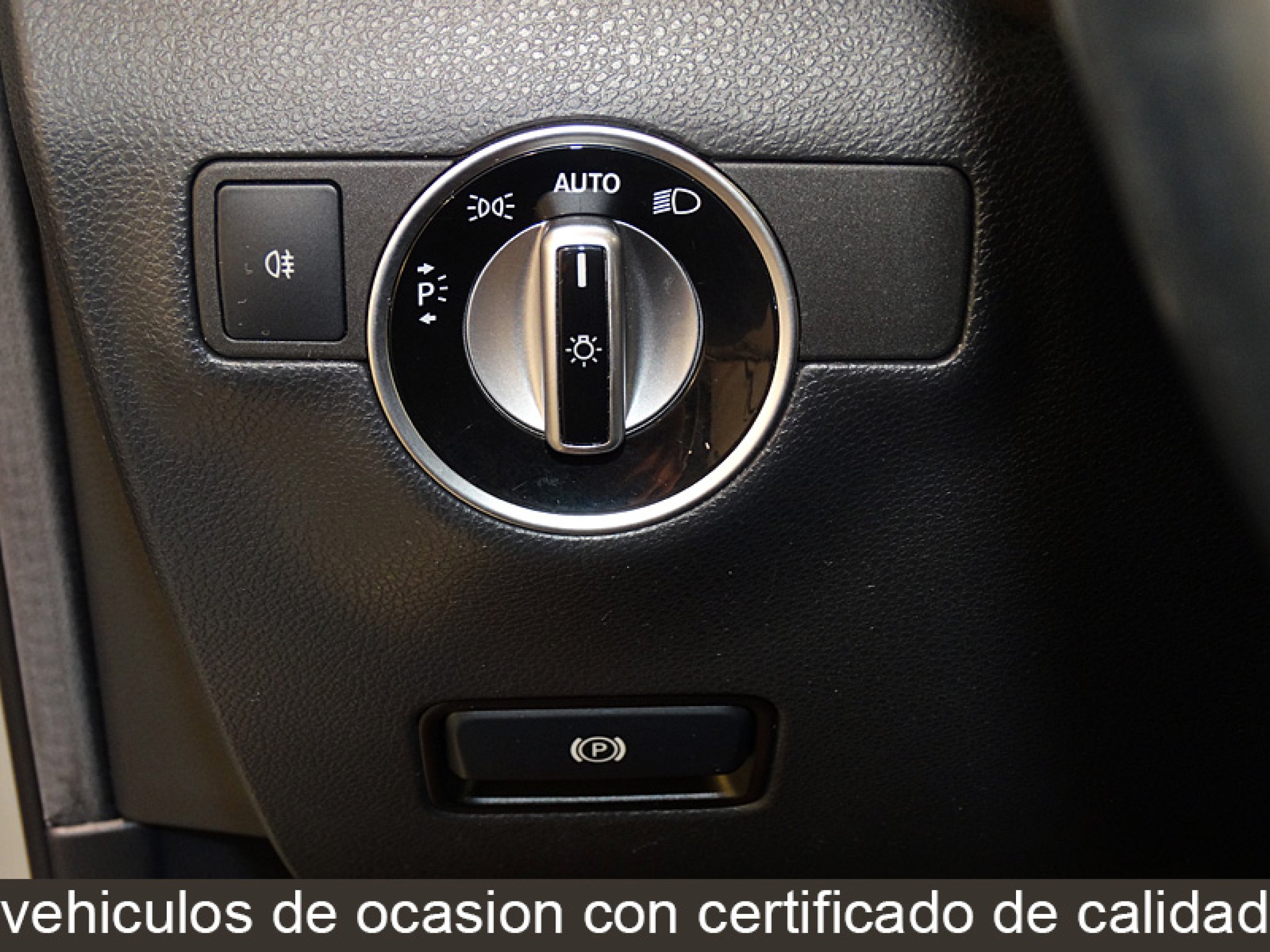 Foto Mercedes-Benz B 180 32