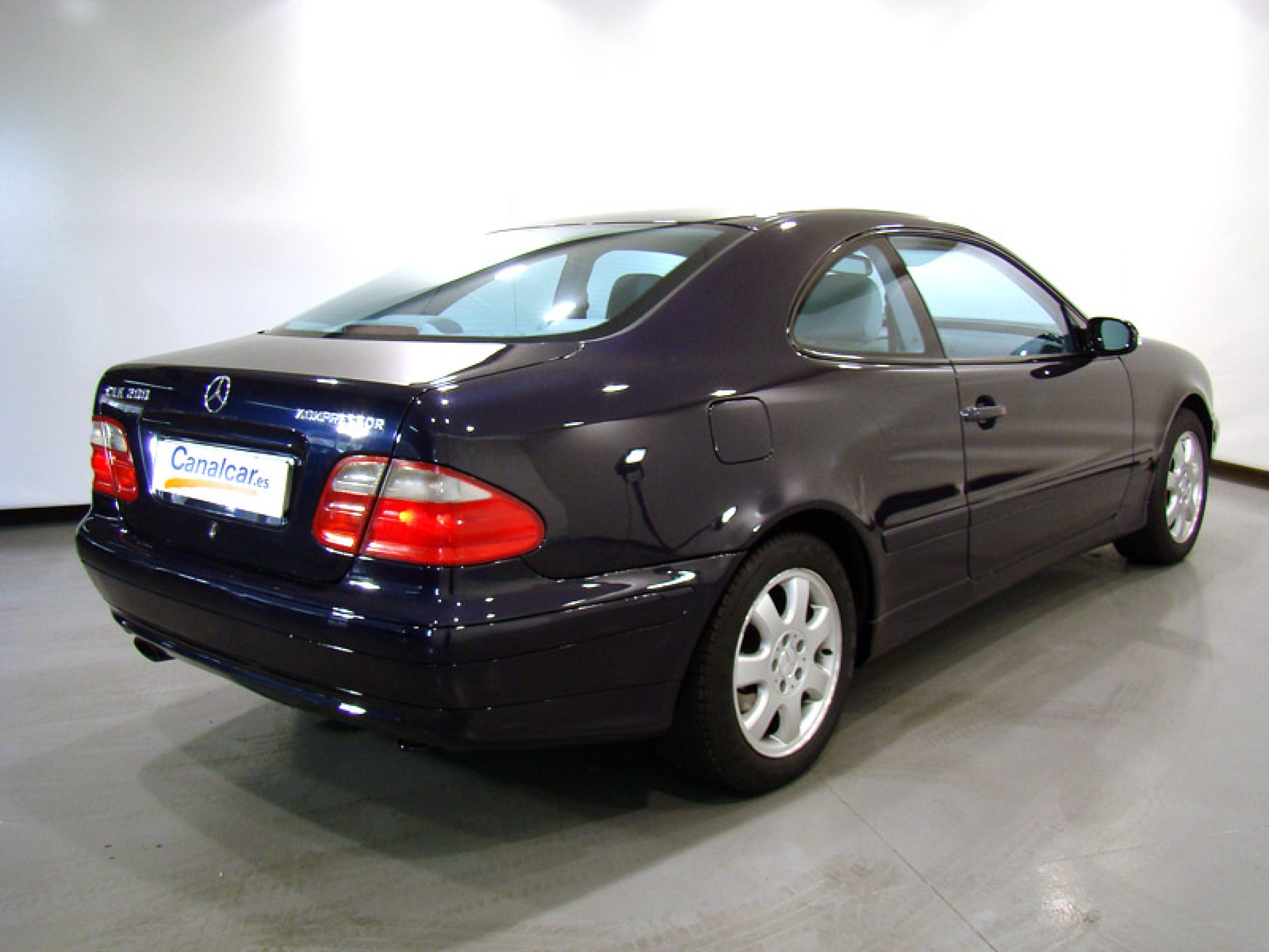 Foto Mercedes-Benz CLK 200 6 Foto Mercedes-Benz CLK 200 6