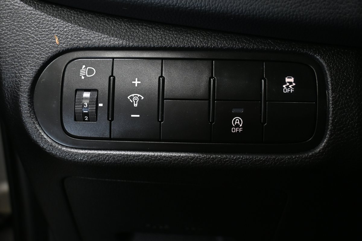 Foto Kia Carens 26