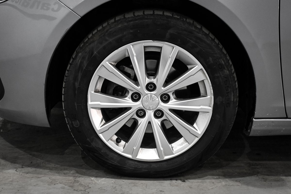 Foto Peugeot 308 32