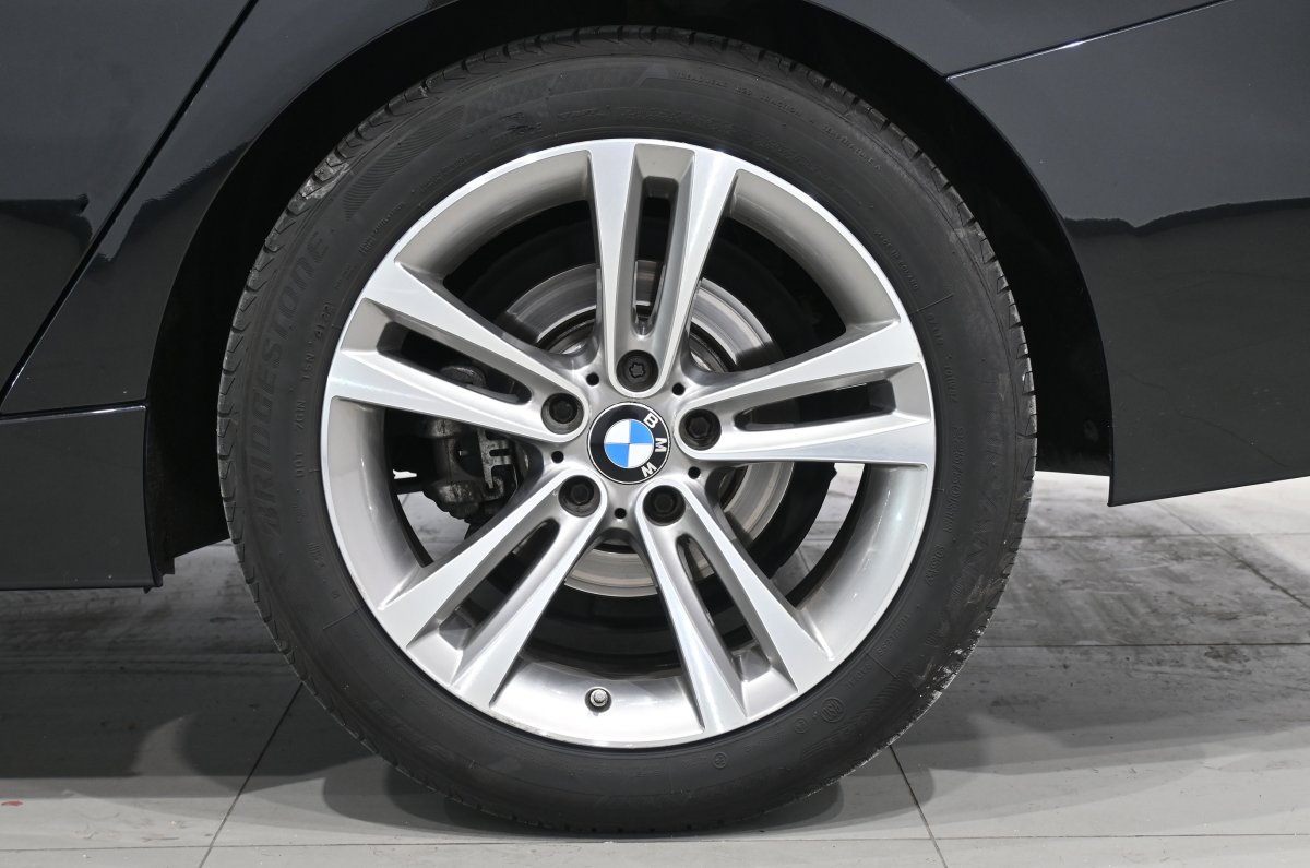Foto Bmw 320d 28
