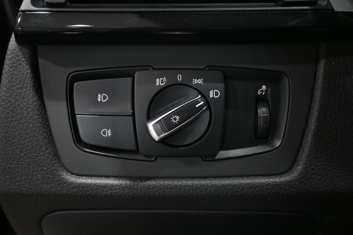 Foto Bmw 320d 25