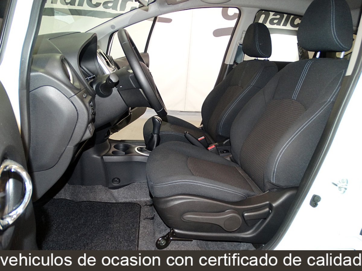 Foto Nissan Note 16