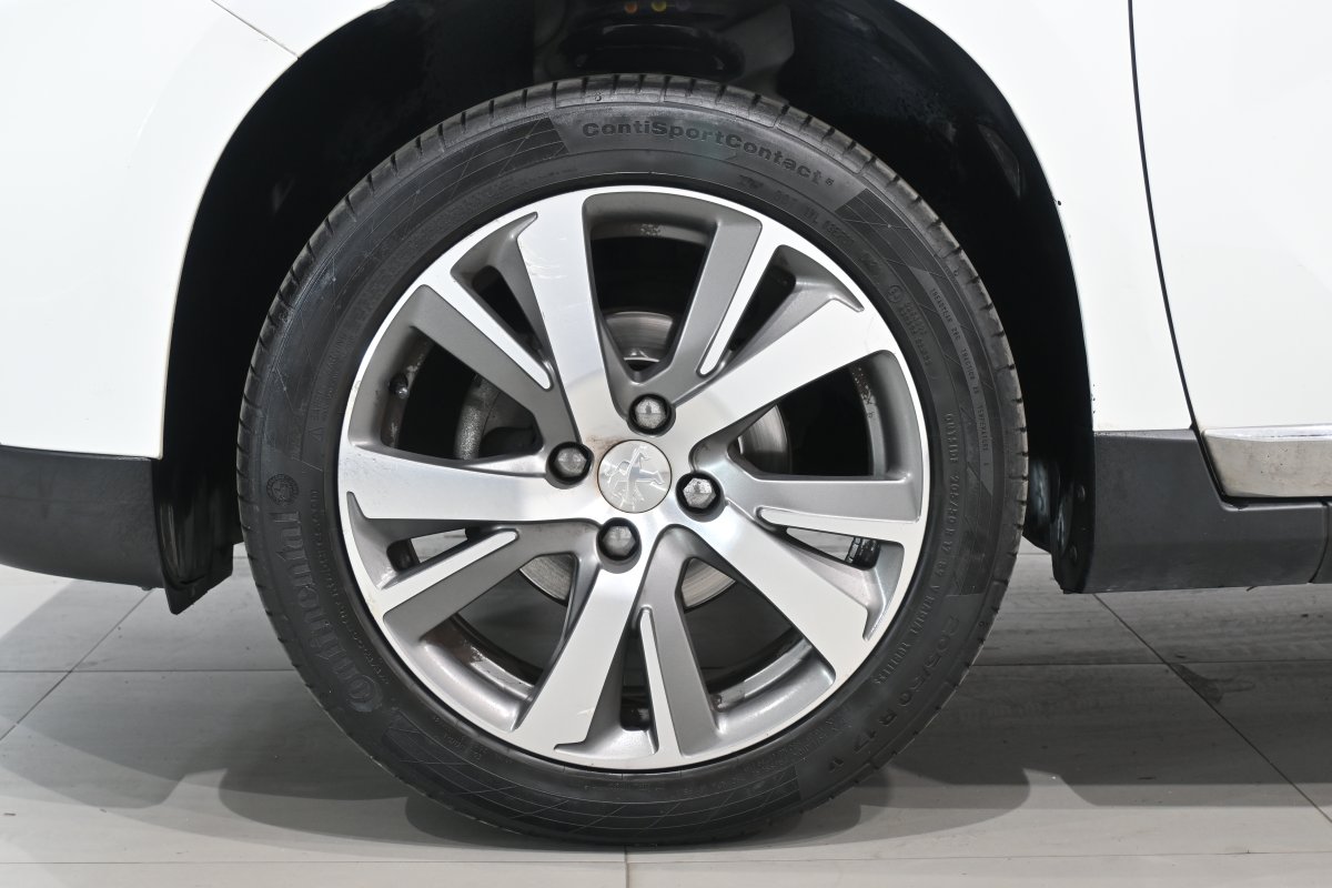 Foto Peugeot 2008 25