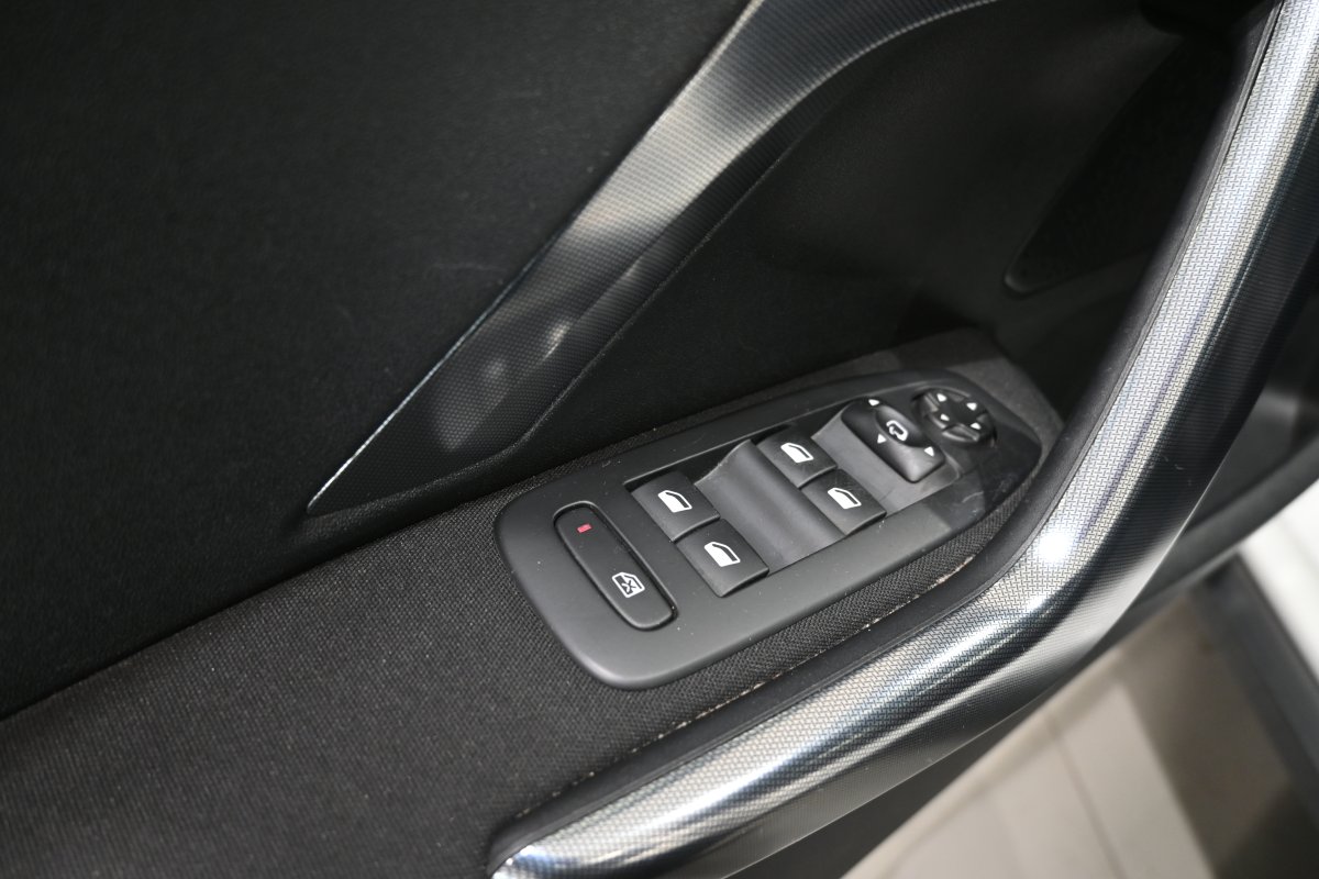 Foto Peugeot 2008 24