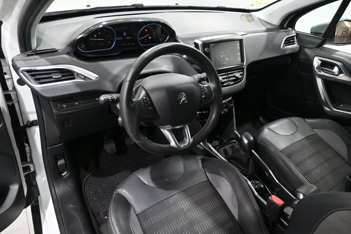 Foto Peugeot 2008 8
