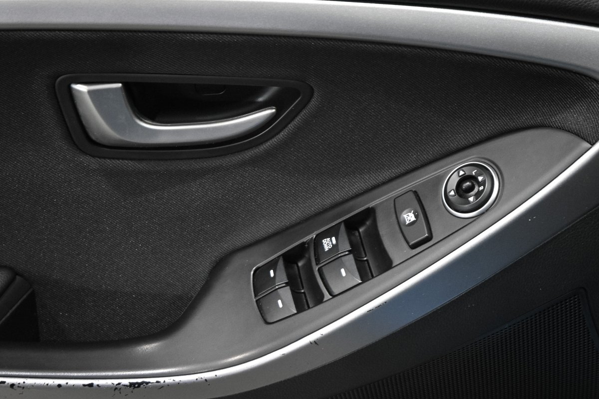 Foto Hyundai i30 22