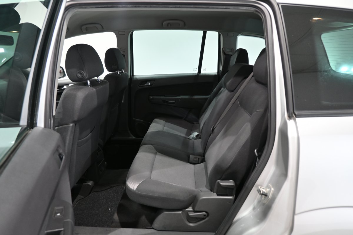 Foto Opel Zafira 11