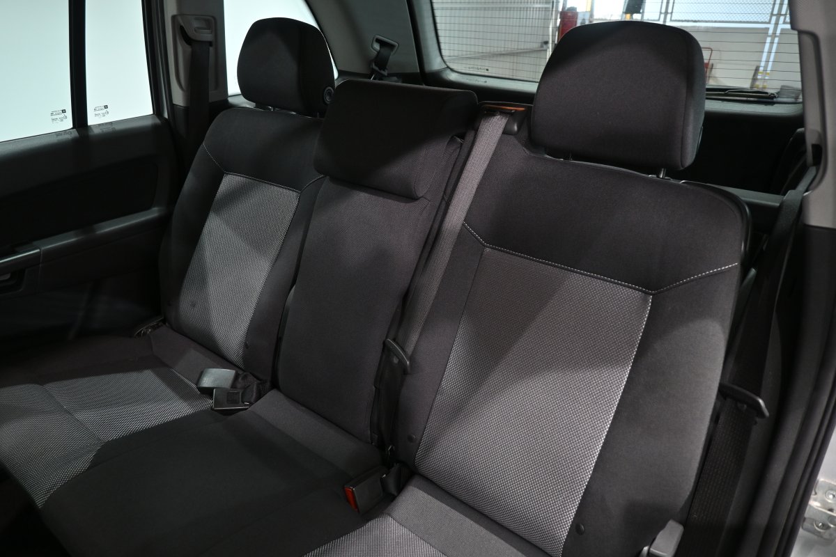 Foto Opel Zafira 12