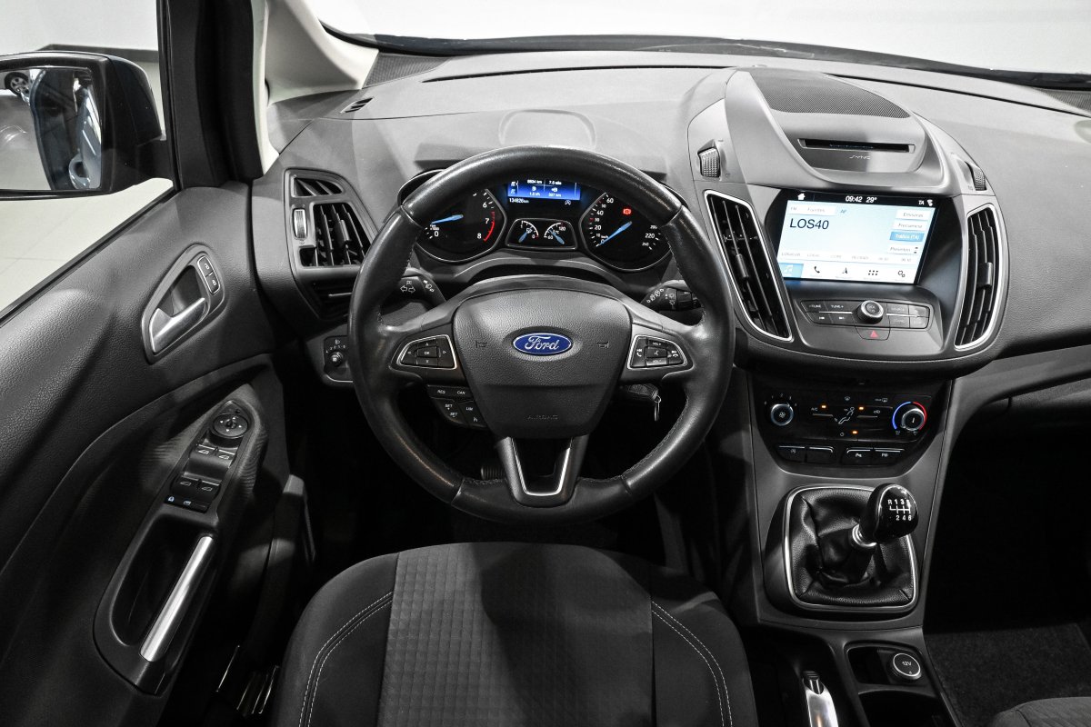 Foto Ford Gran C-Max 21