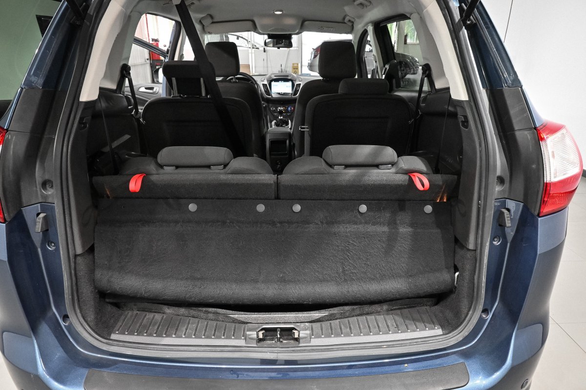 Foto Ford Gran C-Max 8